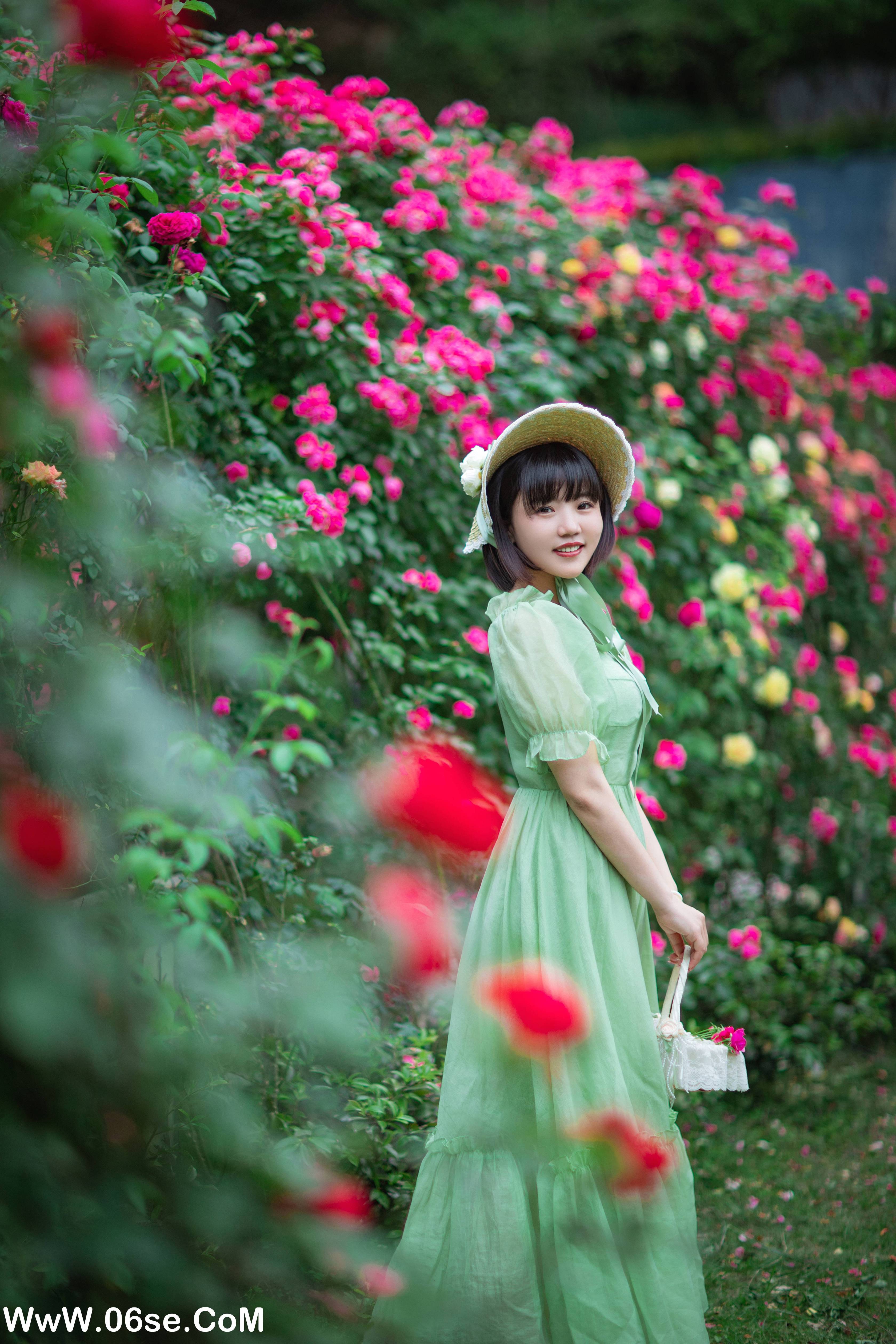 图片[19]-[YITUYU艺图语]2022.08.12 蔷薇花开 冬琴[19+1P／347MB]-六色网