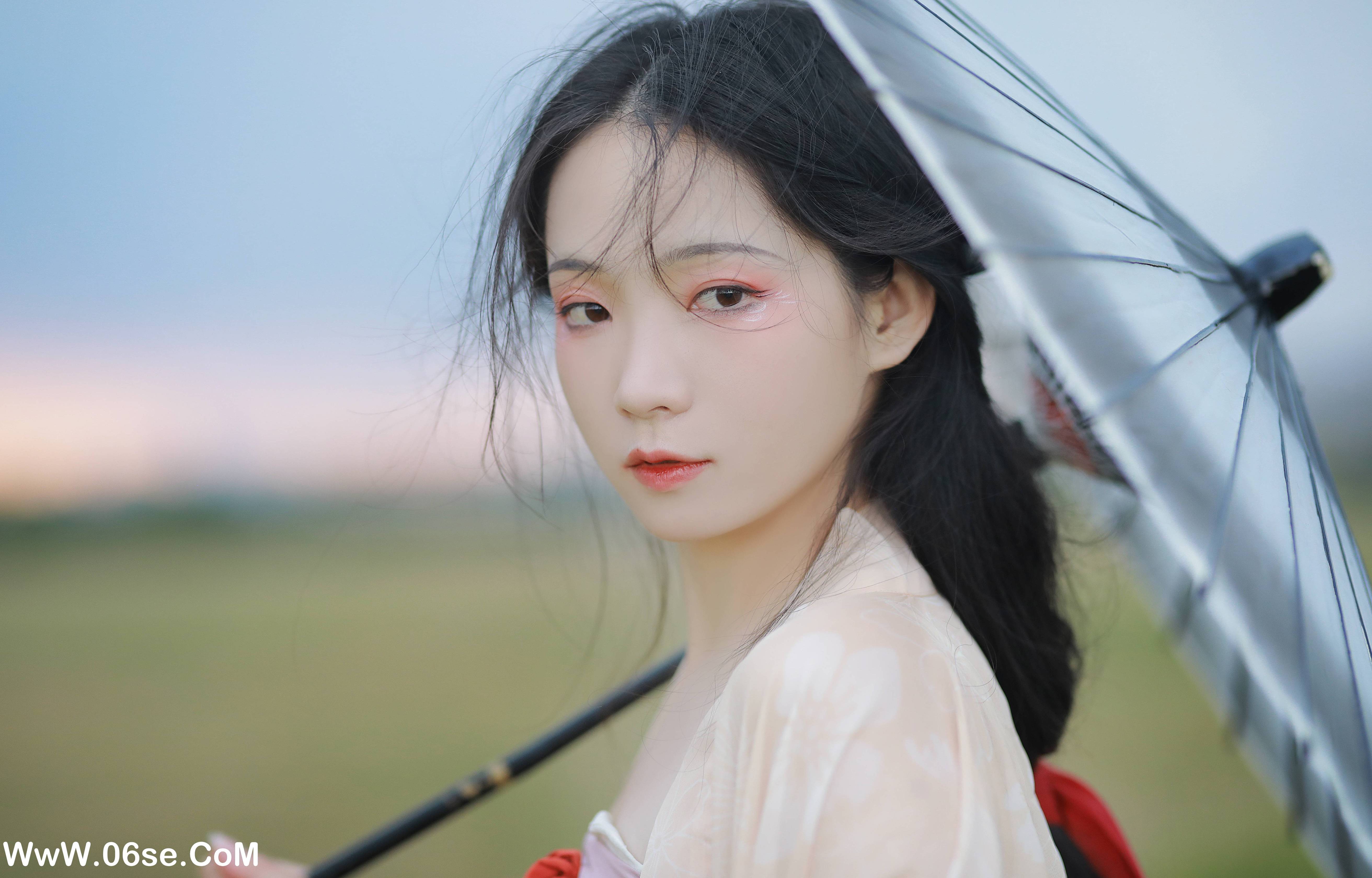 图片[9]-[YITUYU艺图语]2022.09.26 不归客 落花人独立[33+1P／630MB]-六色网