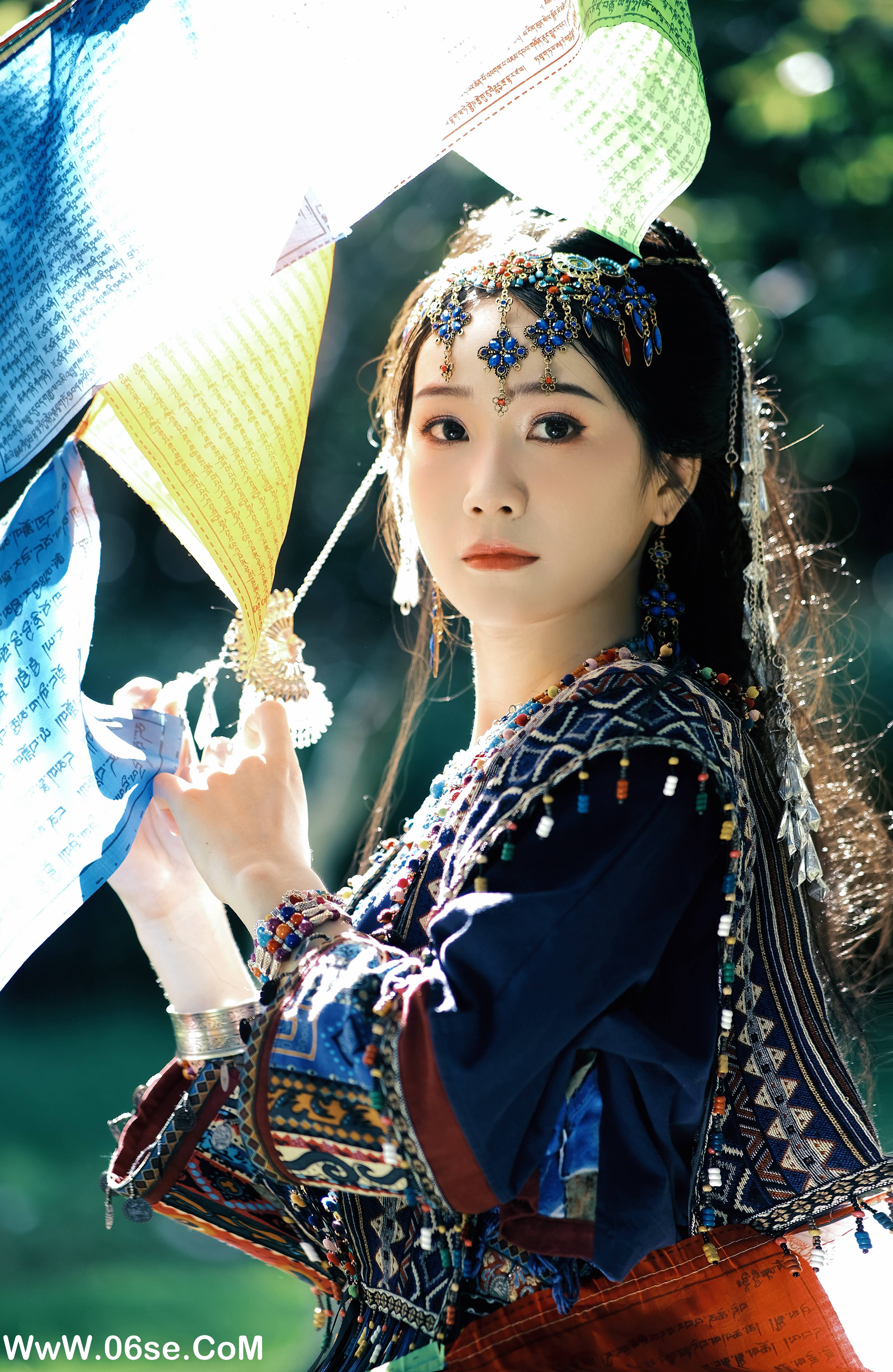 图片[16]-[YITUYU艺图语]2022.09.19 苗疆少女 cc[26+1P／219MB]-六色网