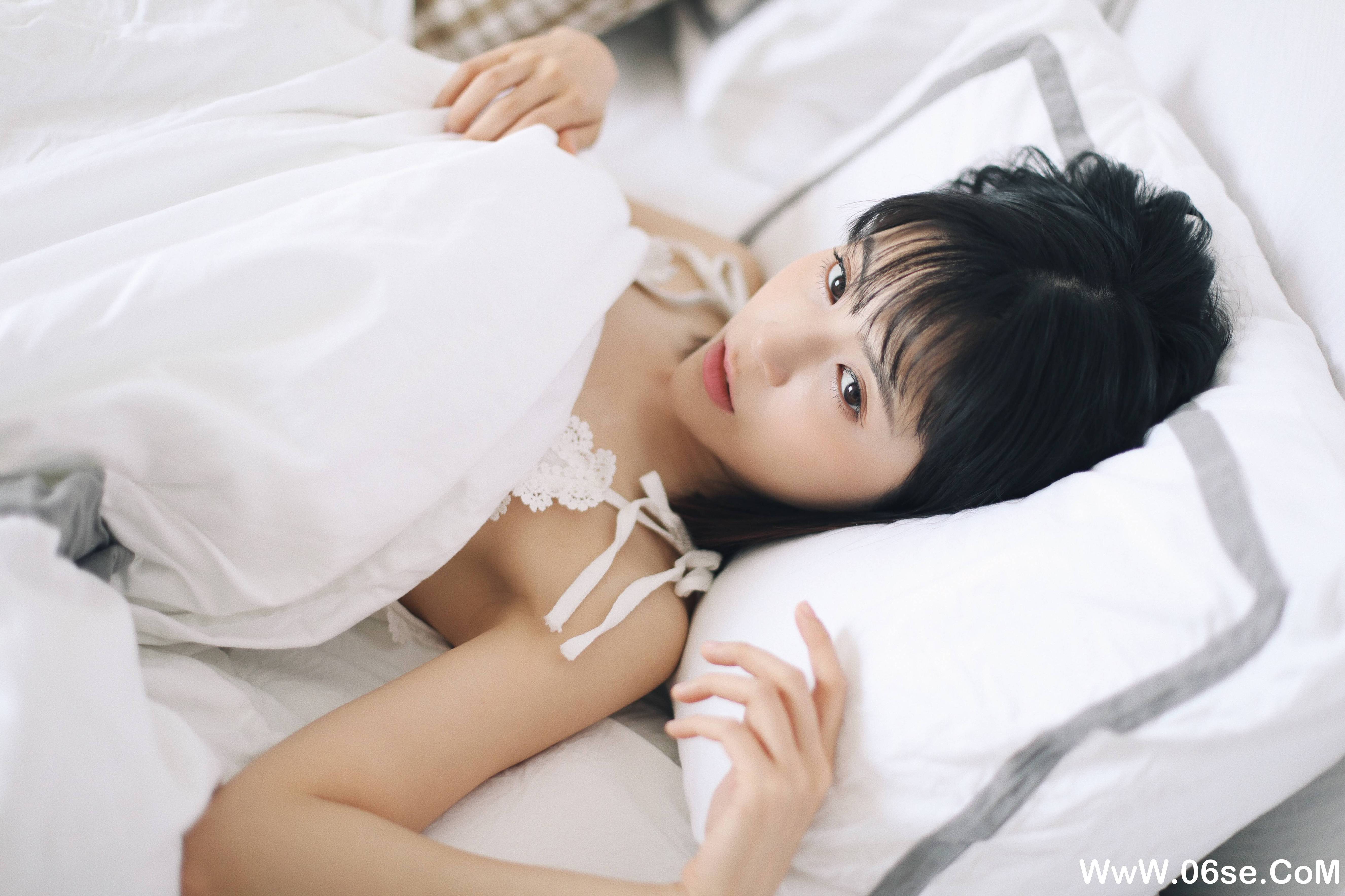 图片[30]-[YITUYU艺图语]2021.04.26 清风白信 裸心心[35+1P／296MB]-六色网