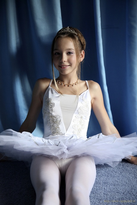 [Image: 9d1202e32bf6082f7d40d.jpg]