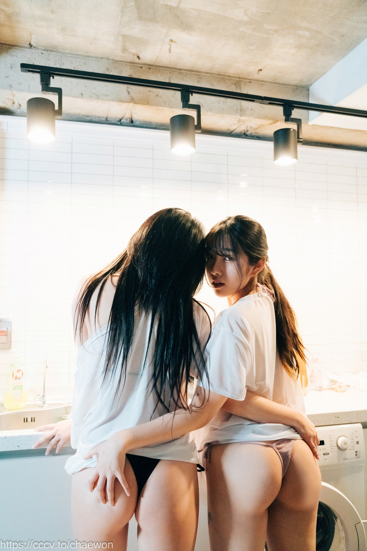 Sonson 손손, ZIA.Kwon 권지아, [Loozy] Yuri, Girl’s love Set.02 30
