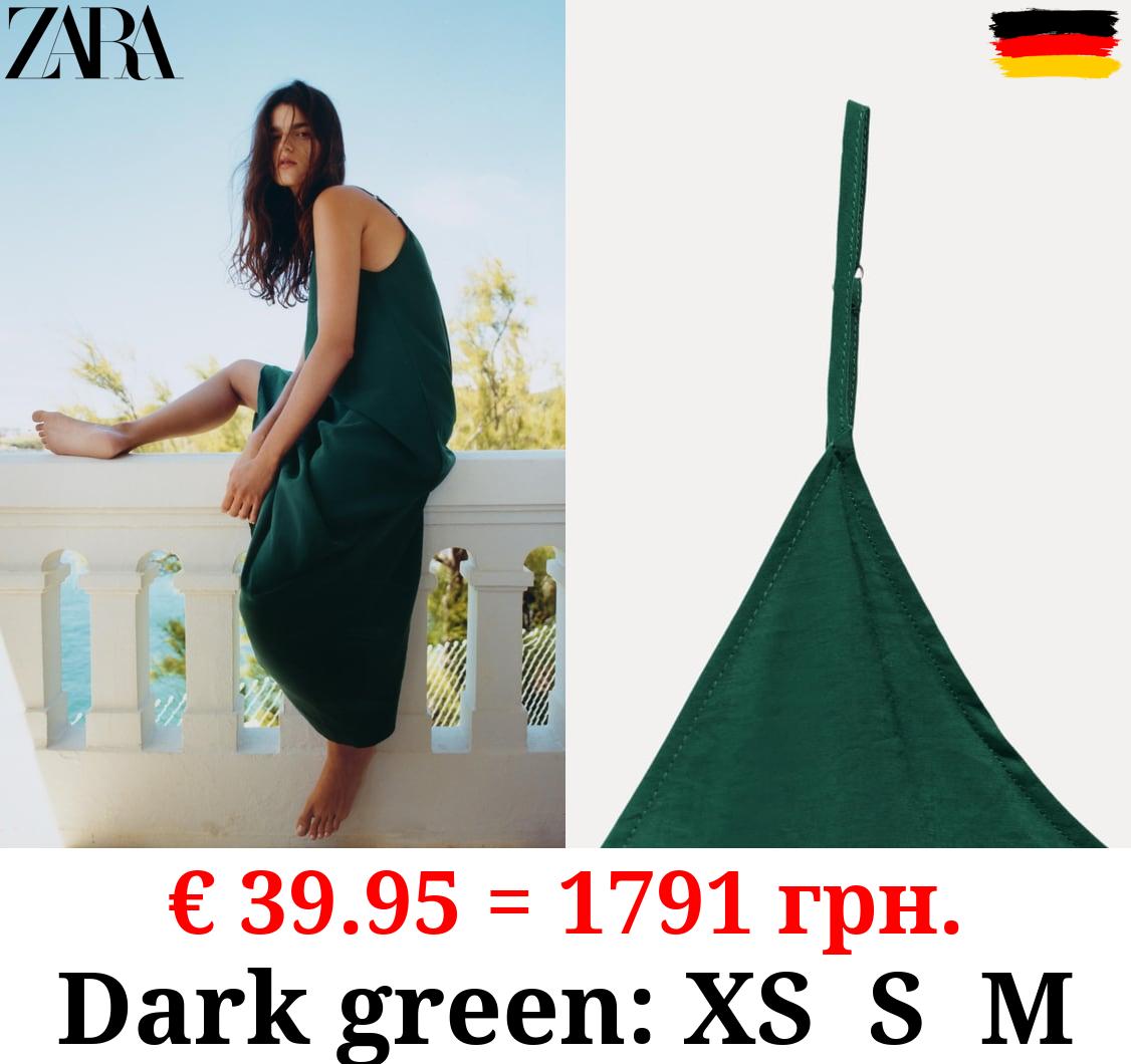 FLOWING VOLUMINOUS DRESS