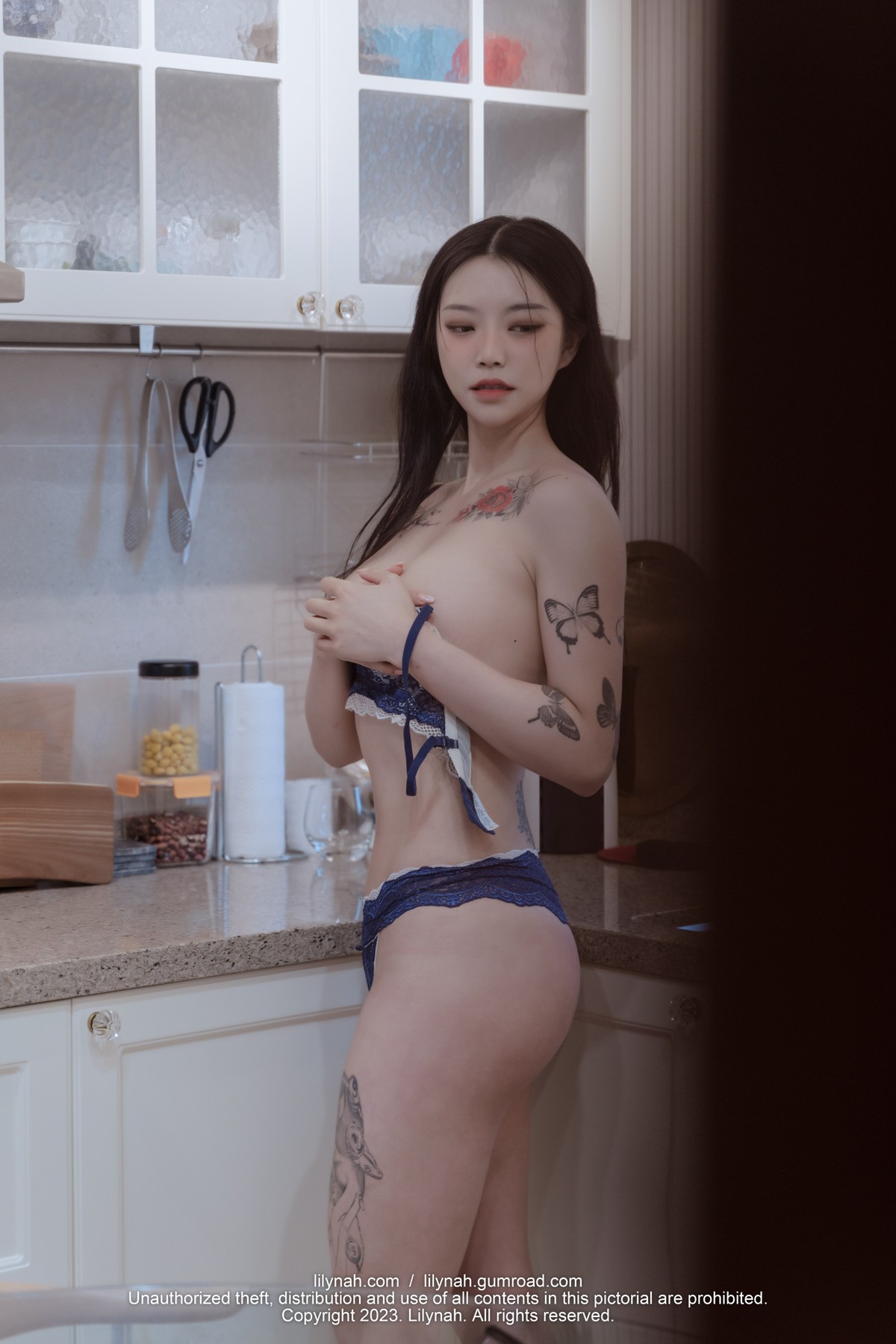 Mina 민아, [Lilynah] LW082 Marriged Woman Next Door 21
