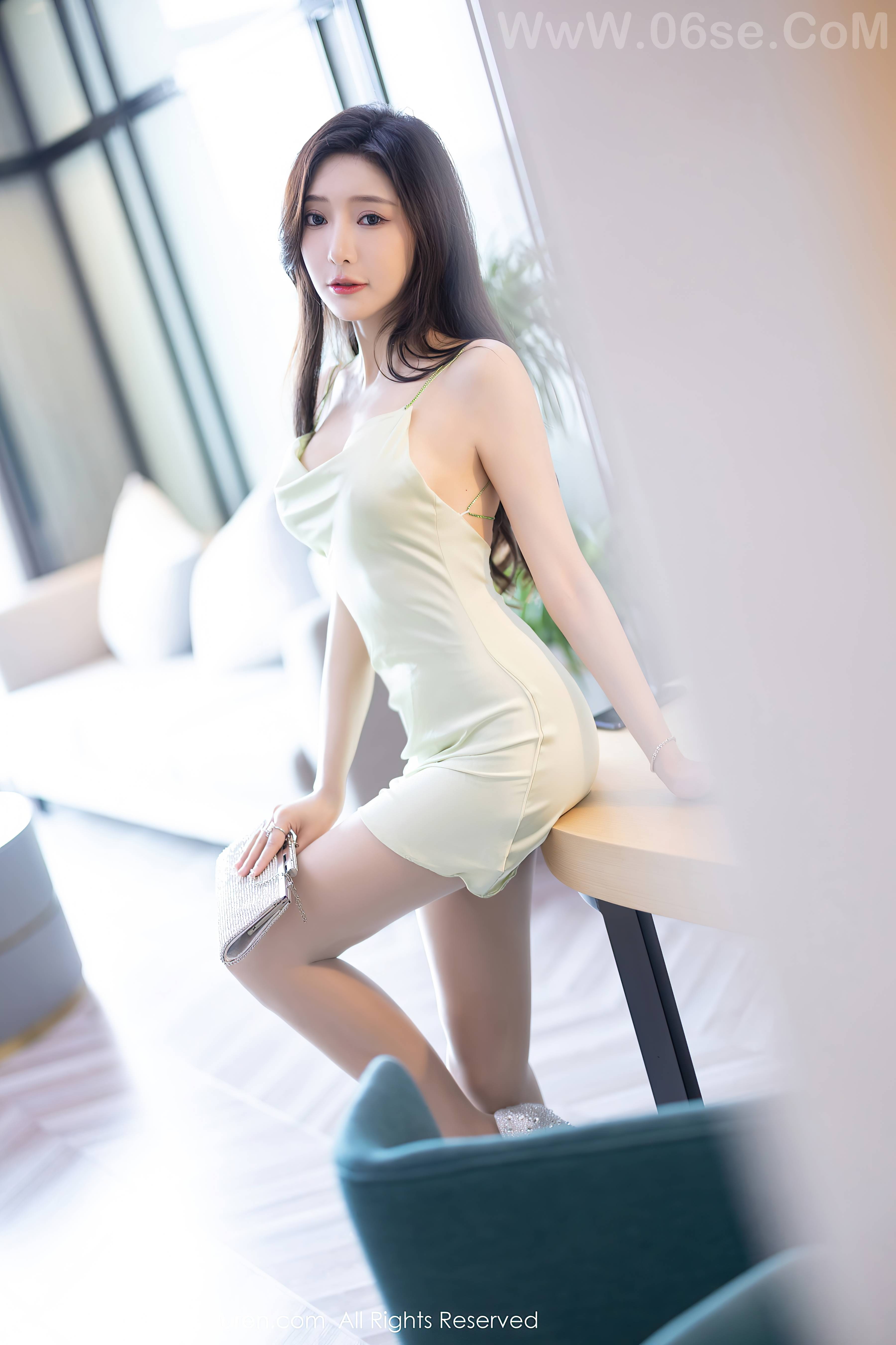 图片[12]-[XiuRen秀人网] 2023.07.13 NO.7077 王馨瑶yanni 丝袜 [90+1P691M]-六色网