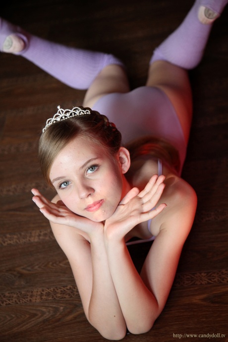 [Image: 9d65775377671ee83eff6.jpg]