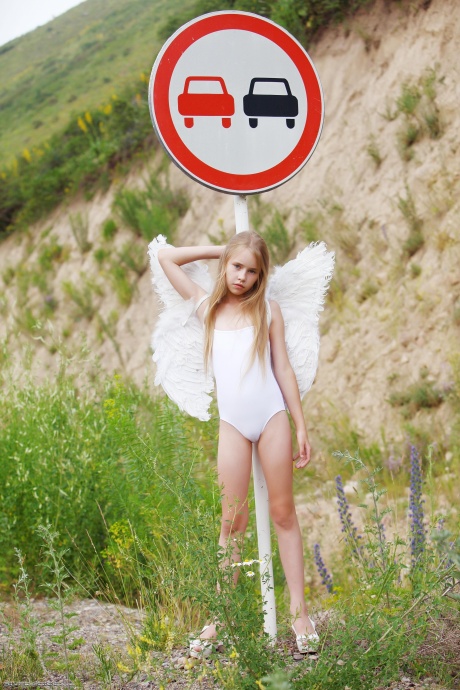 [Image: 9d70cc3cf4b4712dfe894.jpg]