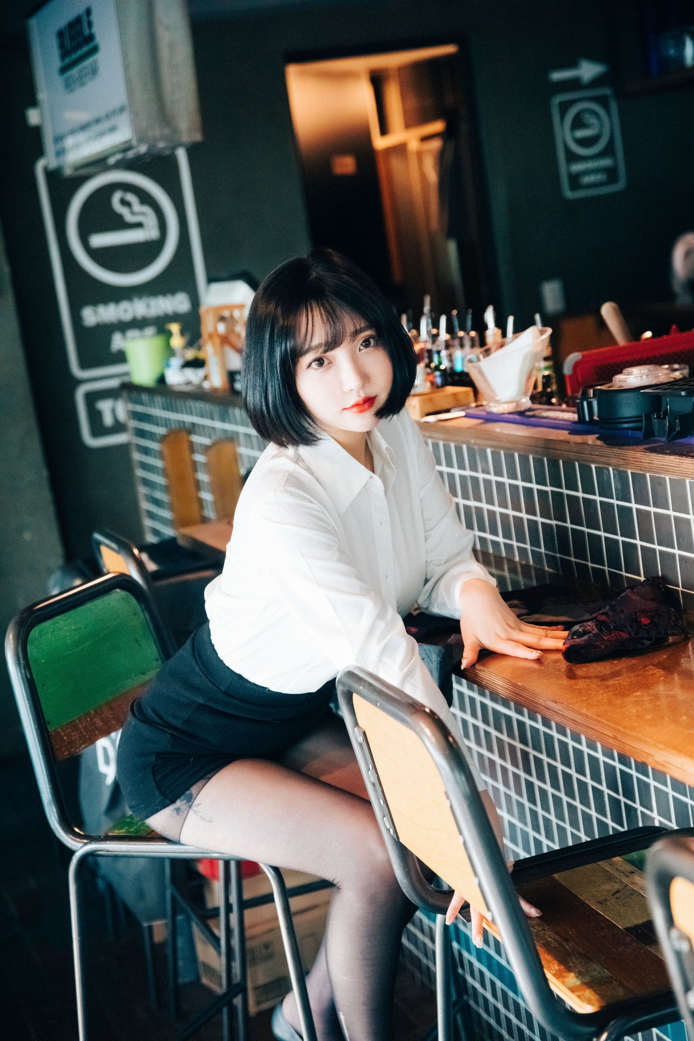 孙乐乐 - [Loozy] Son Ye-Eun (손예은) - Tainted Love Bar 32