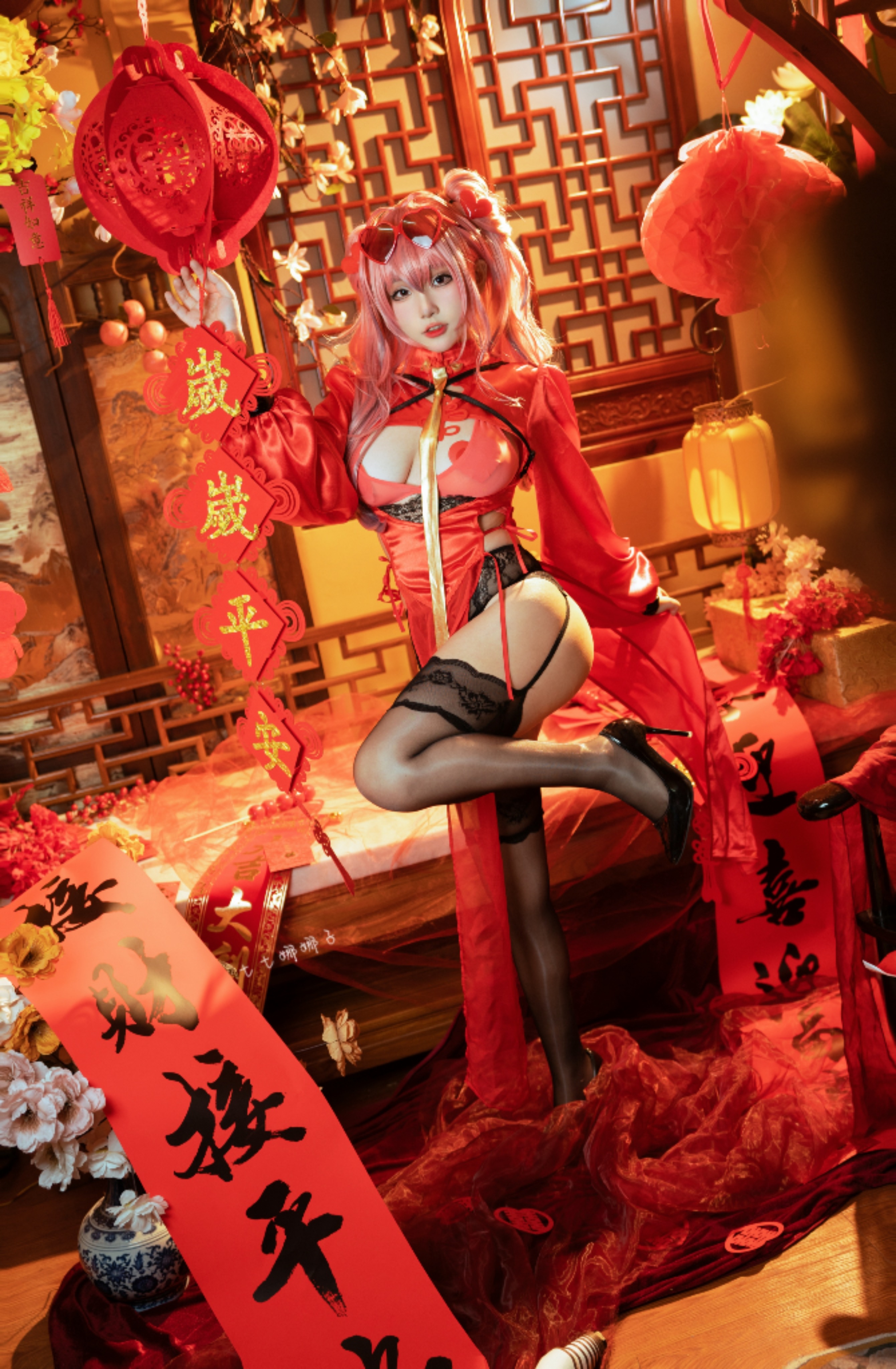 七七娜娜子 布莱默顿新春旗袍 [108P6V-770MB] 37