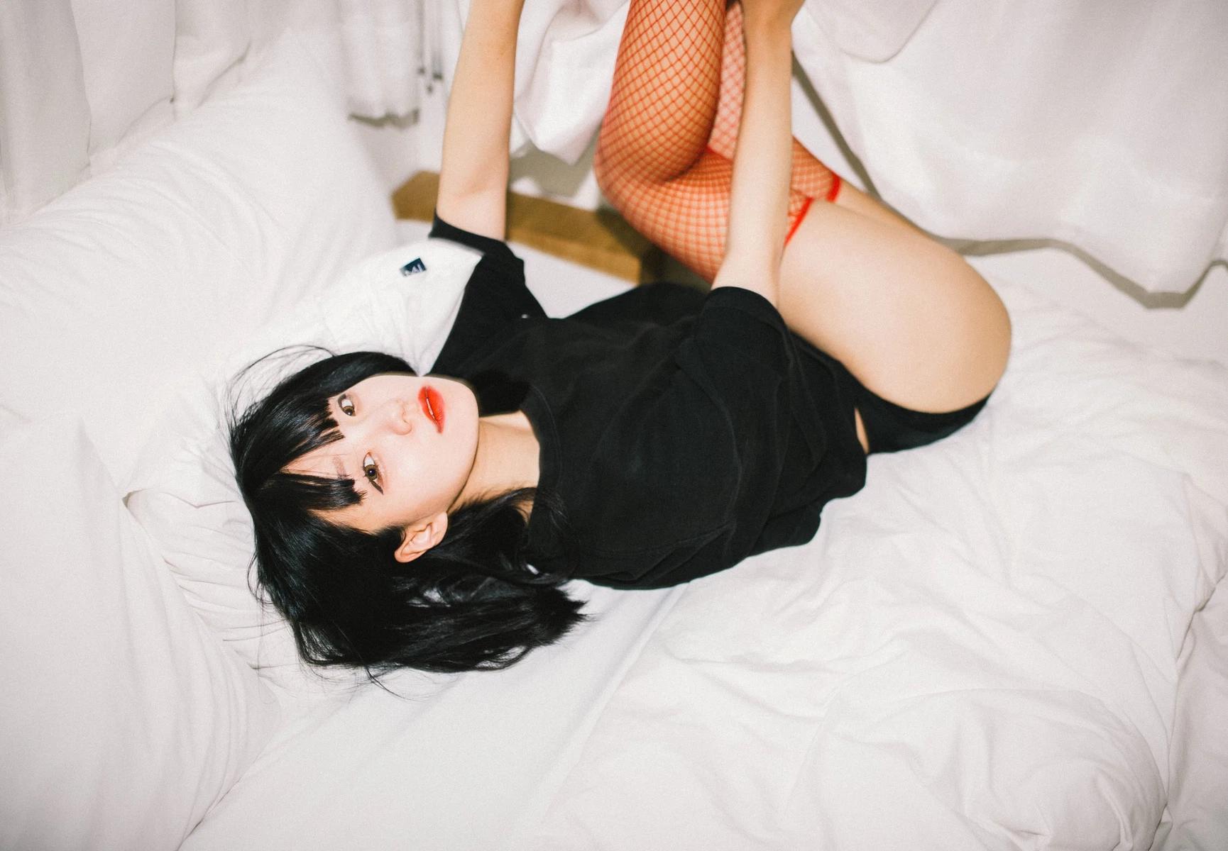 Jeong Jenny 정제니, [Moon Night Snap] The First Set.02 9