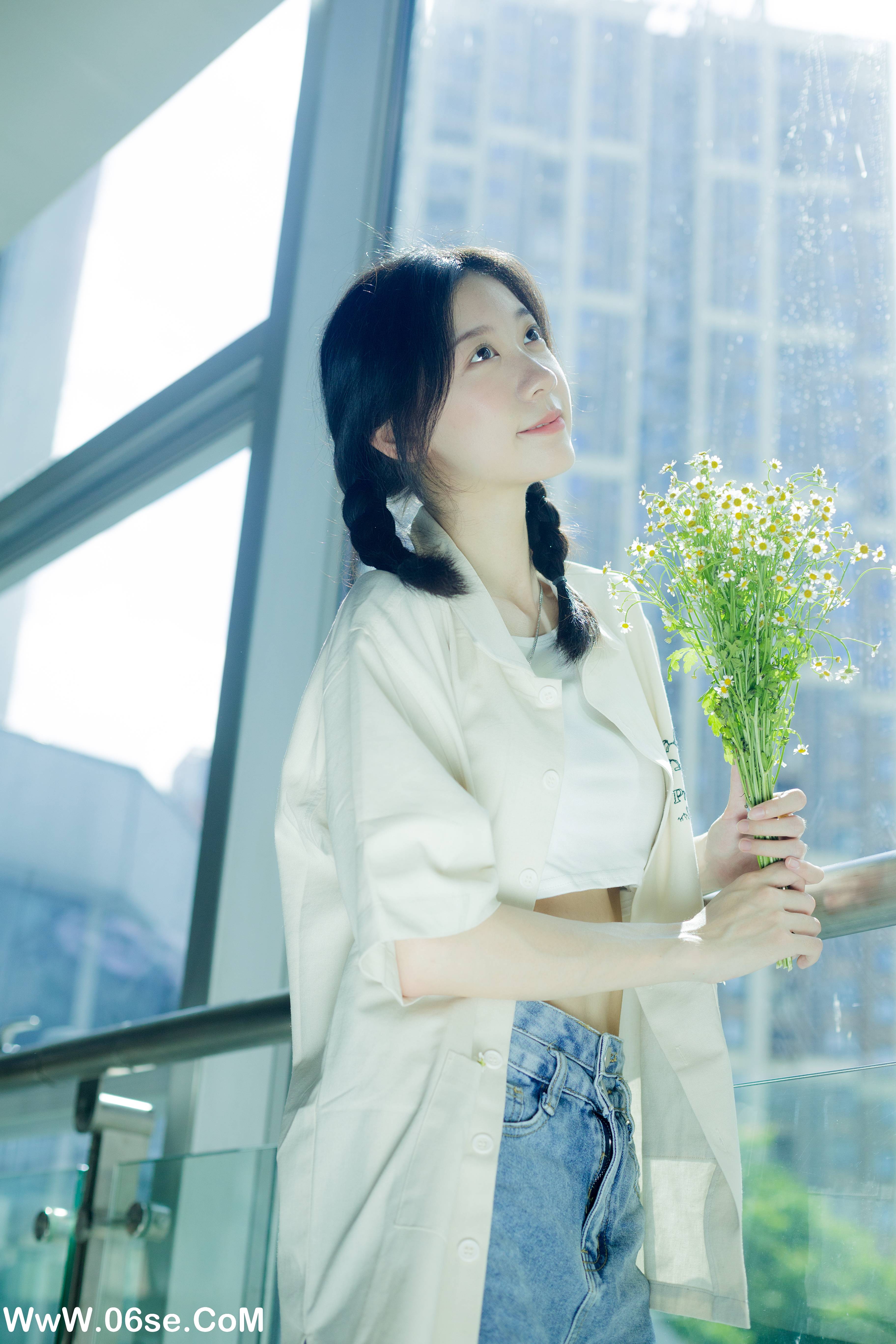 图片[18]-[YITUYU艺图语]2022.08.22 地铁奇遇记 饲猫少女-[38+1P／340MB]-六色网