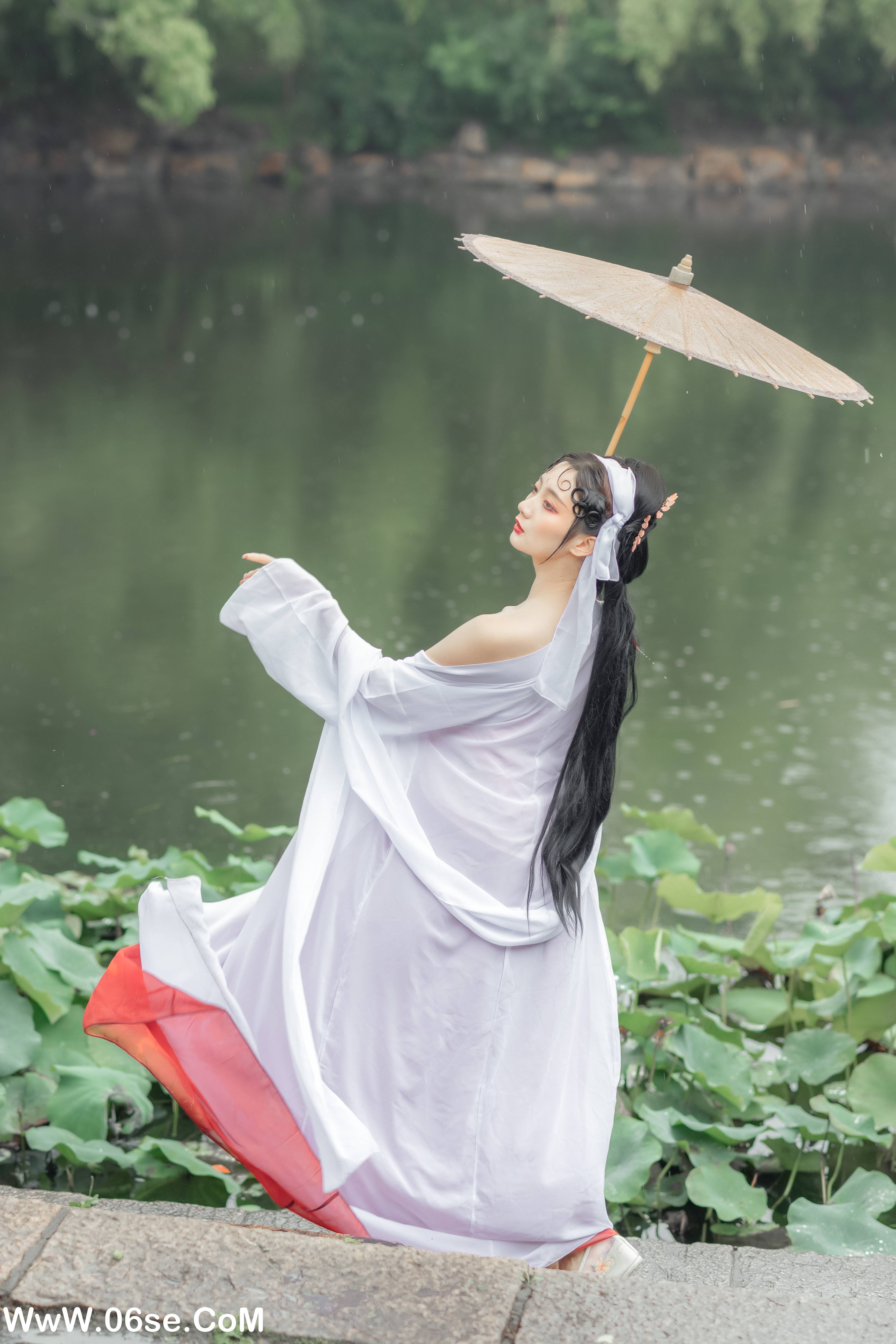 图片[16]-[YITUYU艺图语]2022.06.03  白蛇传奇 兔子Zzz不吃胡萝卜[25P-137.73MB]-六色网