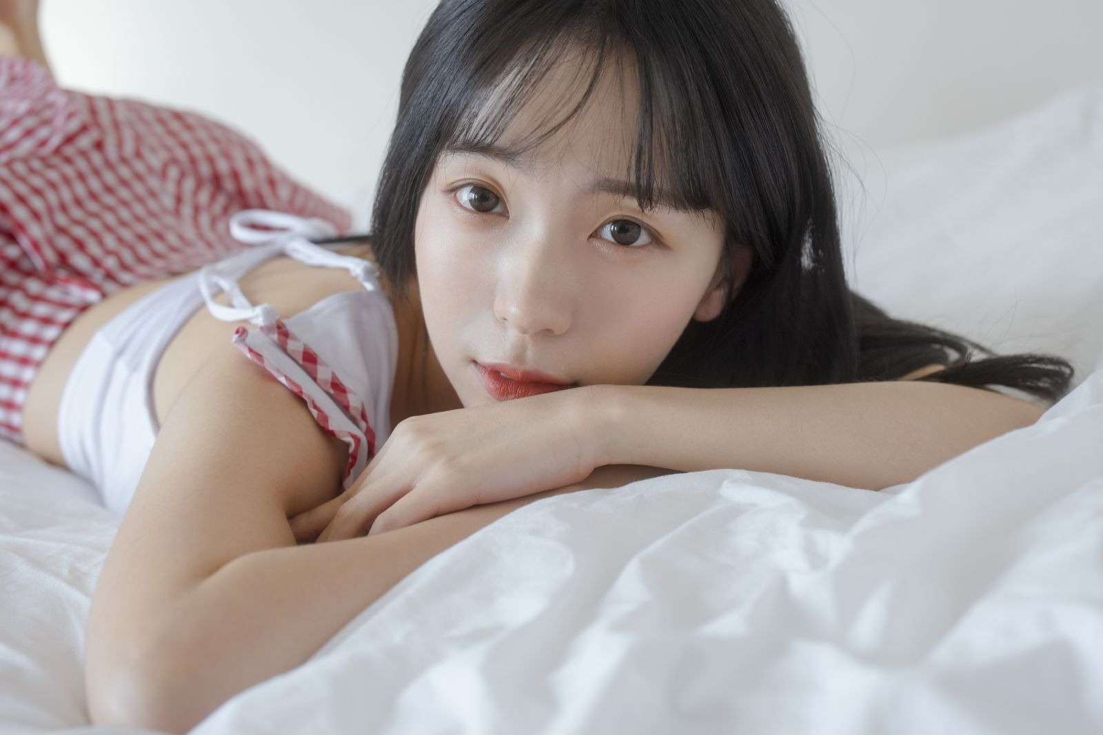 极品辣妹Leeesovely李素英写真集A 195P 80