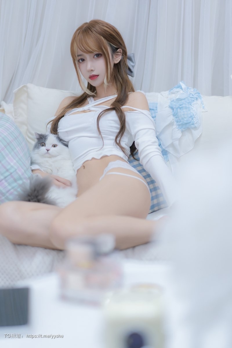 [Cos]过期米线线喵 - 我和猫[90P] 4
