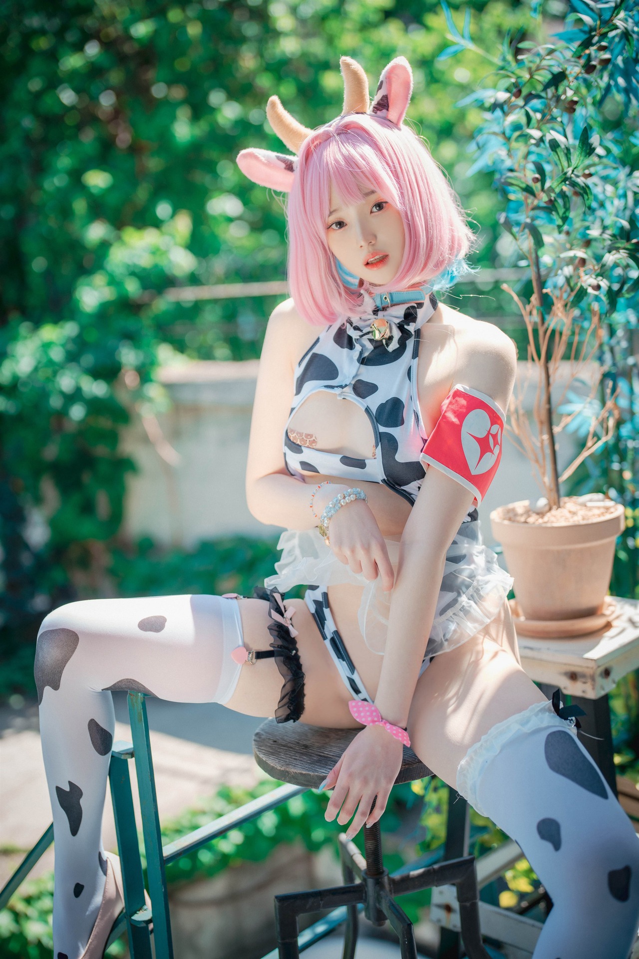 Bambi 밤비, [DJAWA] Riamu’s Celebrating the Year of the Cow #1 Set.01 16