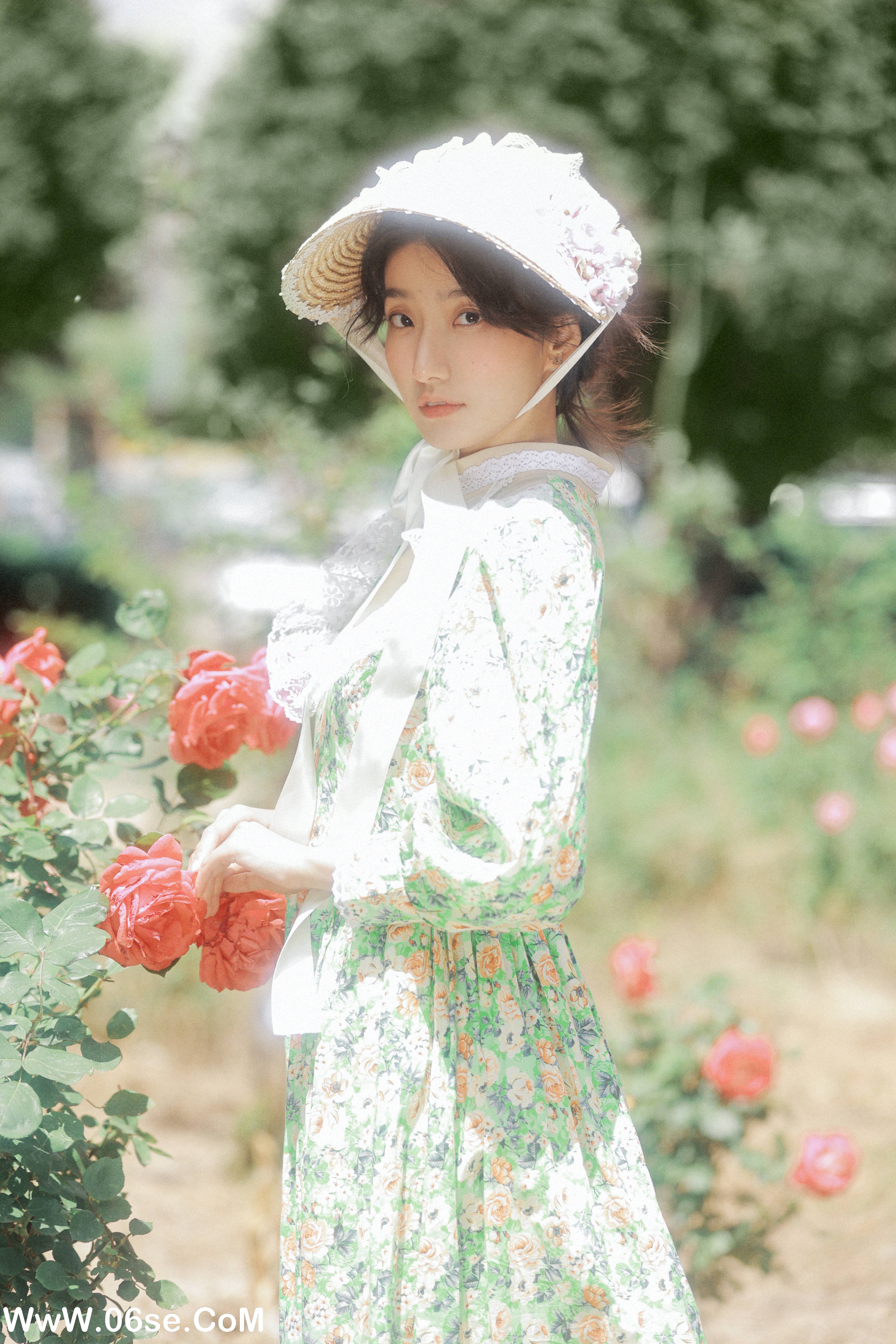 图片[11]-[YITUYU艺图语]2022.08.30 Alice的后花园 小萌爱吃肉xm[19+1P／150MB]-六色网