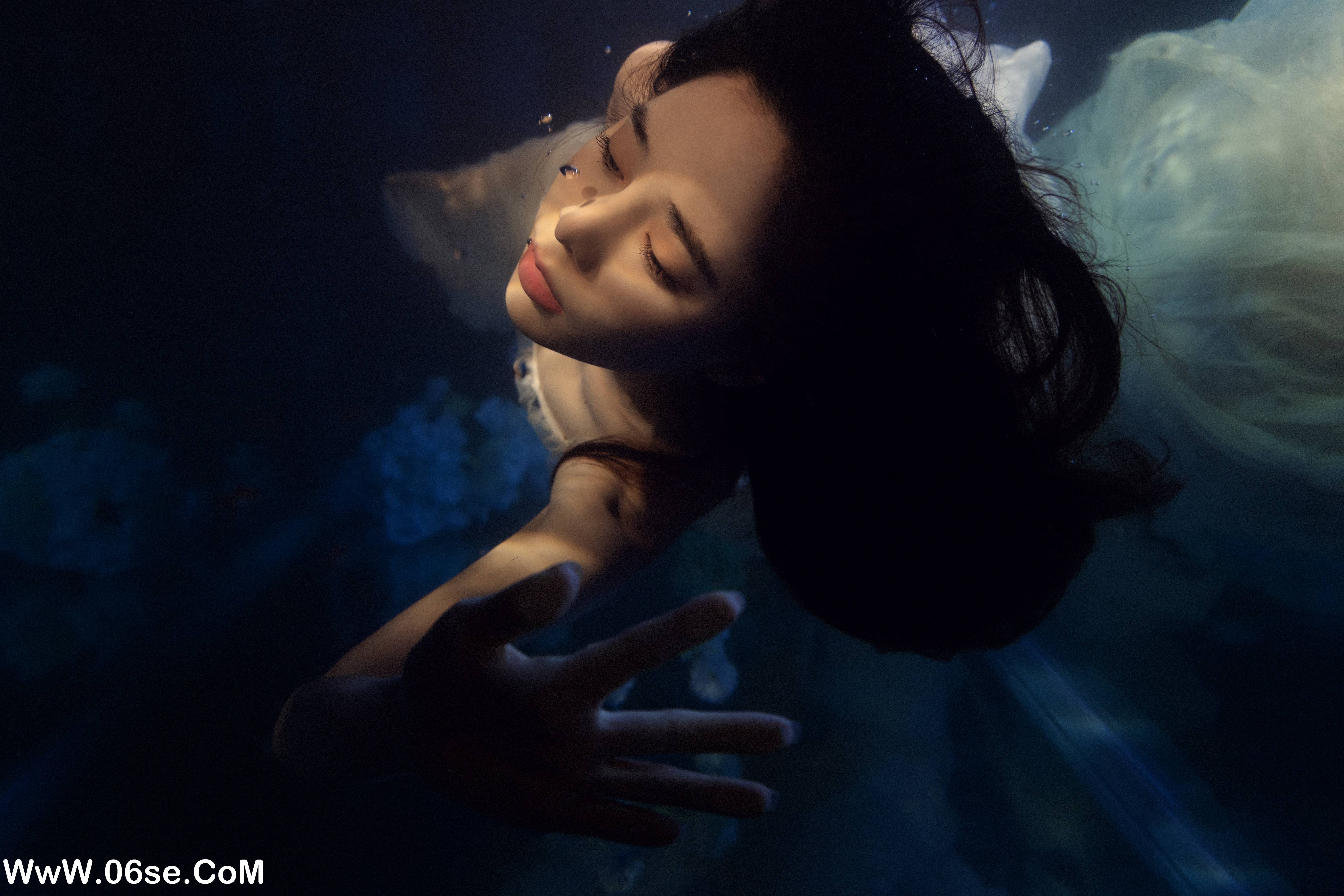 图片[19]-[YITUYU艺图语]2022.06.13 镜花水月 蛋蛋[35P-460.34MB]-六色网
