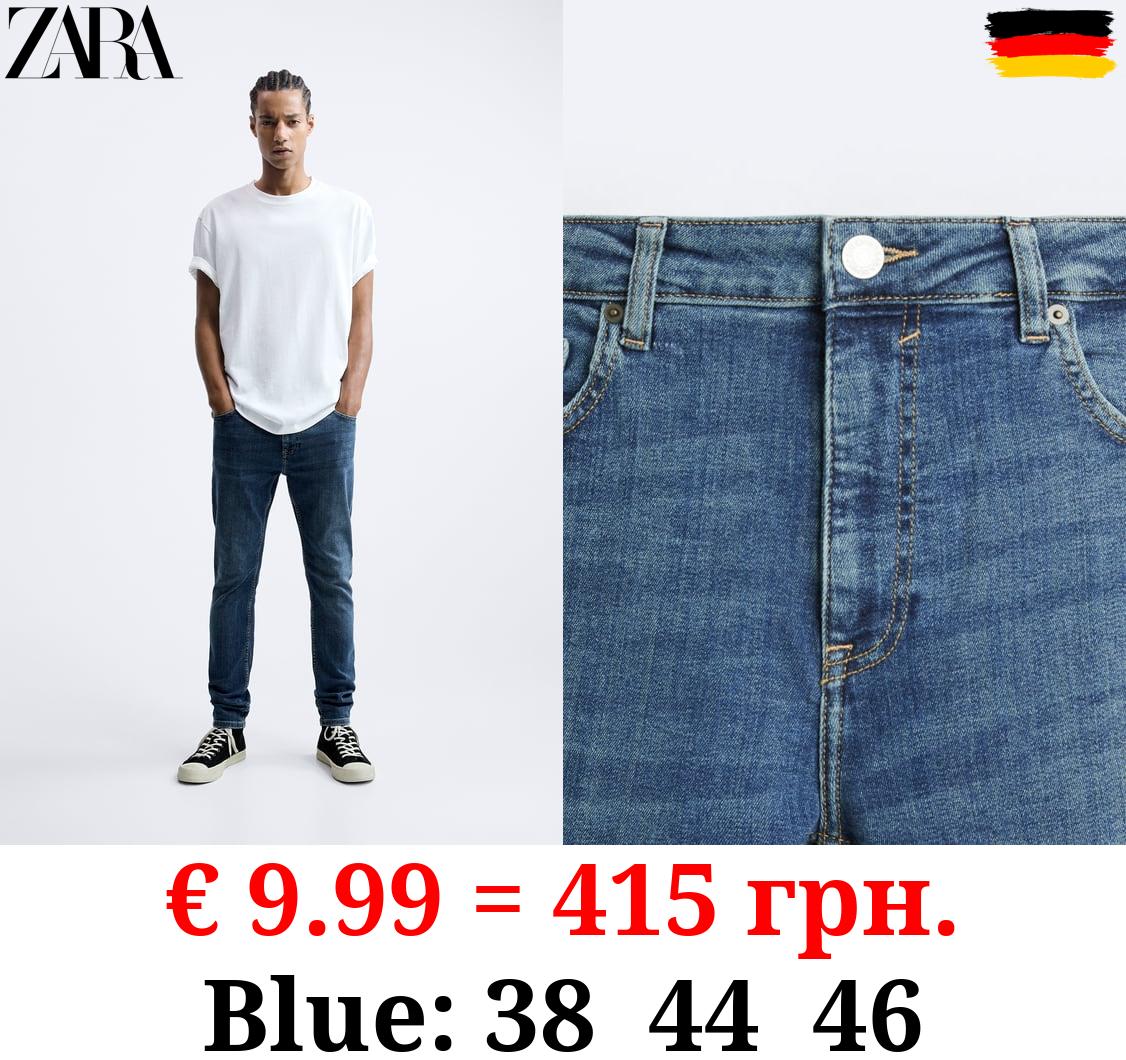 SKINNY FIT JEANS