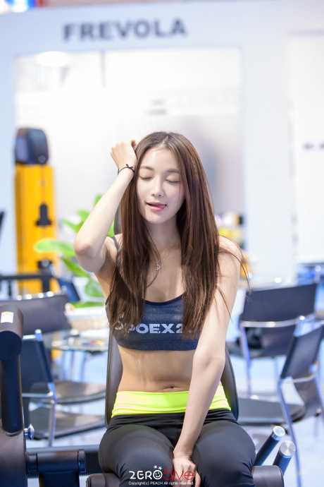 [Image: 9edddbe4a1107df5a77d5.jpg]