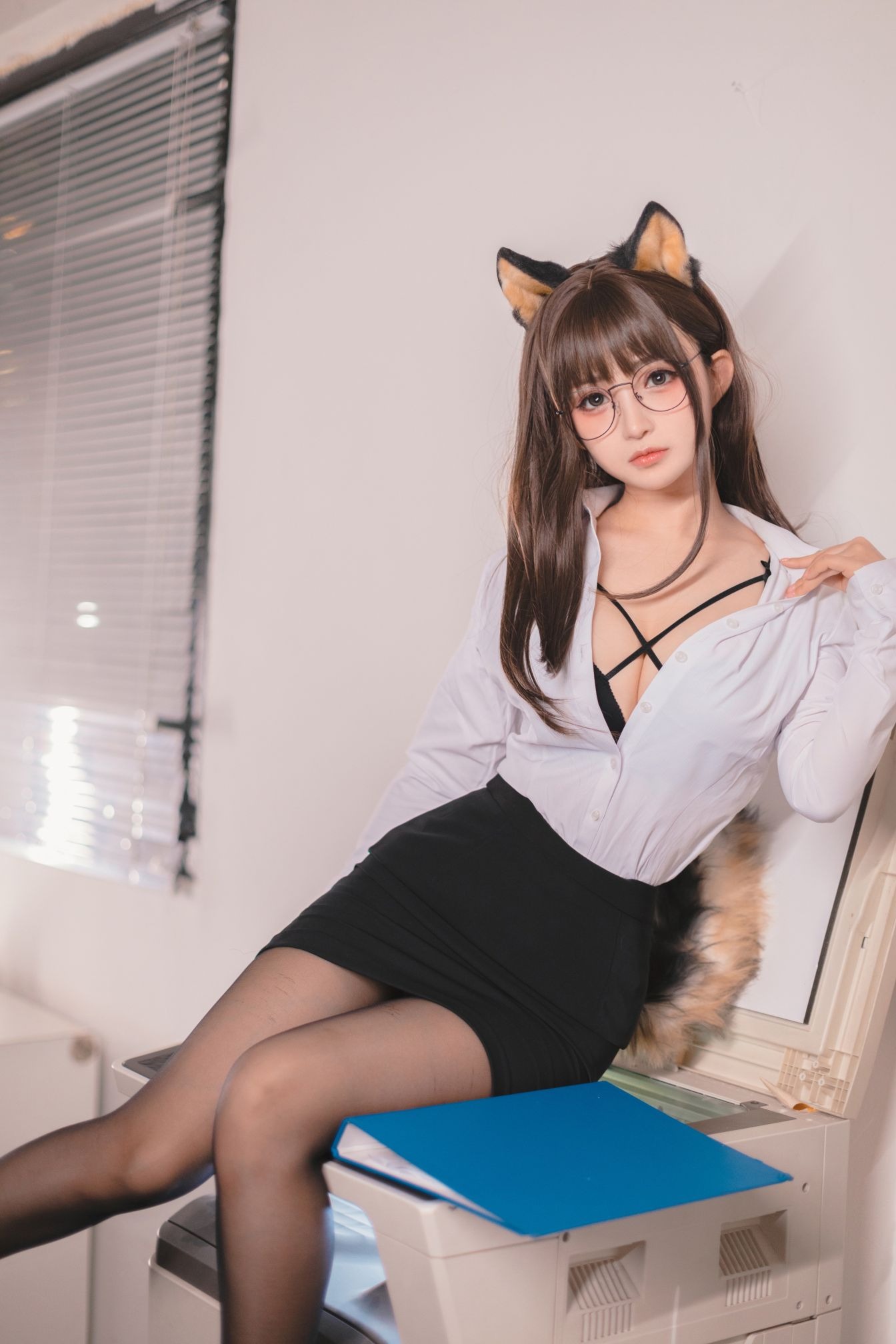 樱井宁宁-柴犬秘书 [58P] 2