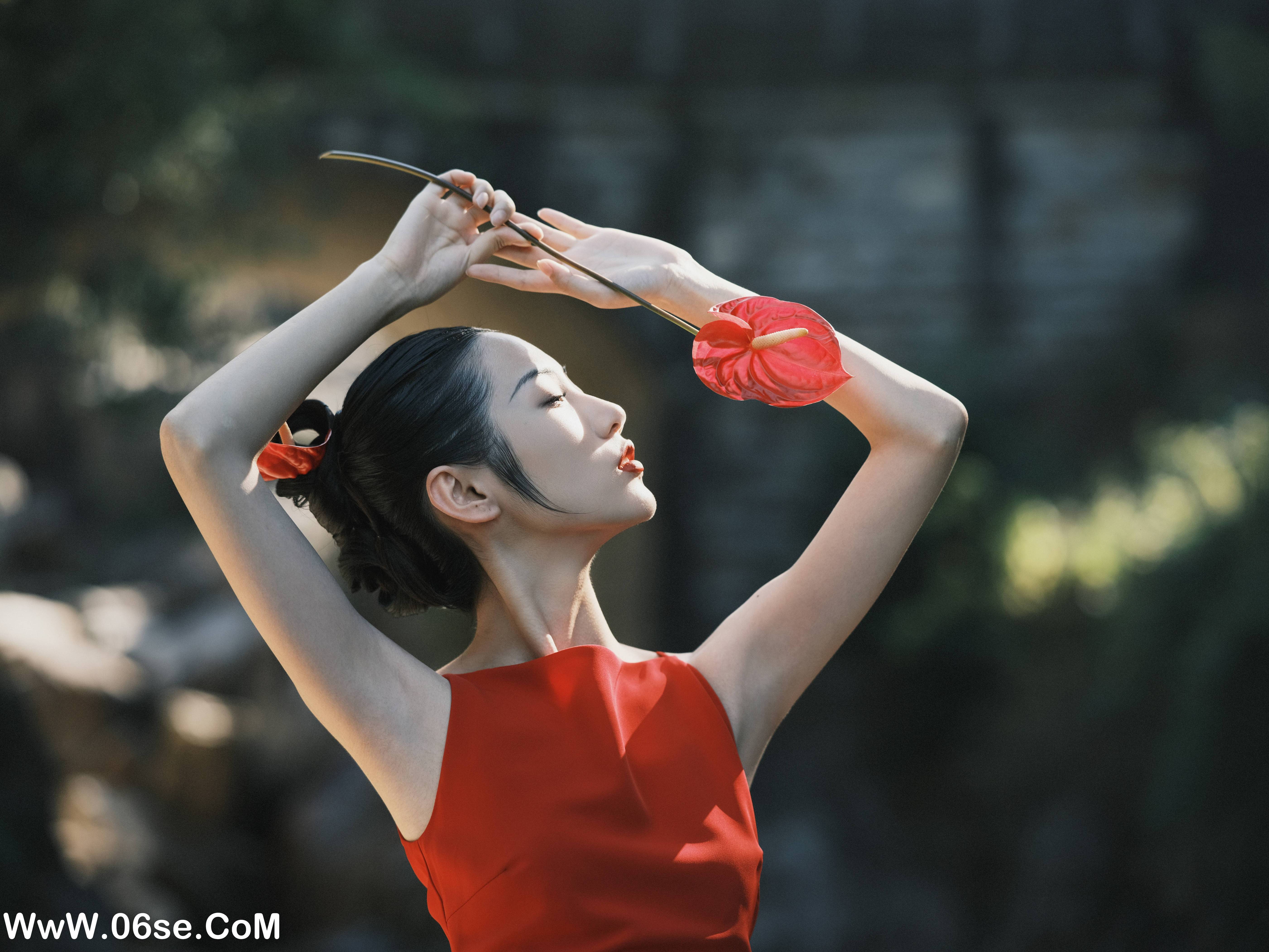 图片[14]-[YITUYU艺图语]2022.11.14 关于红 阿万[46+1P／469MB]-六色网