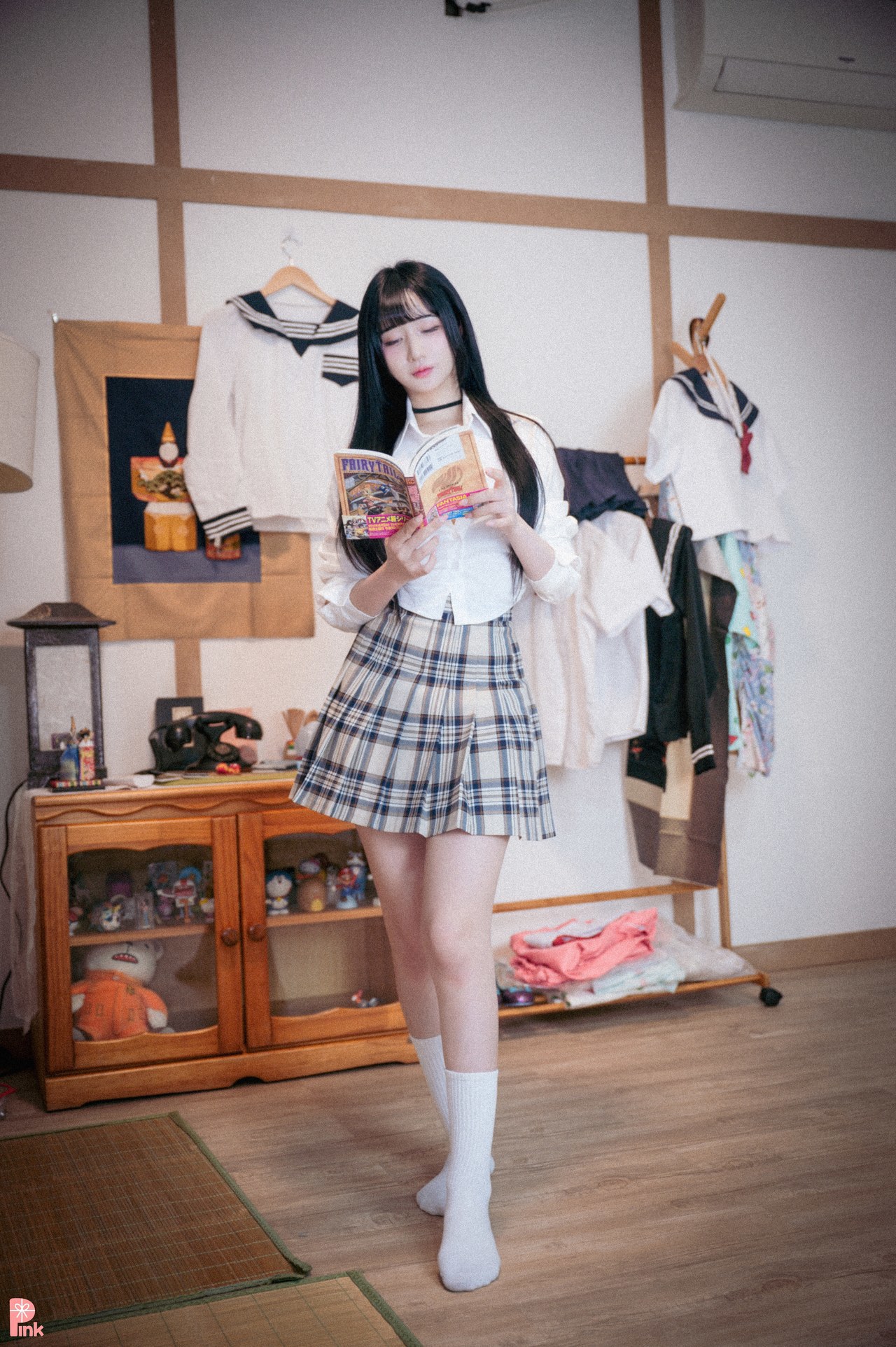 Han Jina 한지나, [PINK] 지나의 교복 생활 (Bright Ver) 36