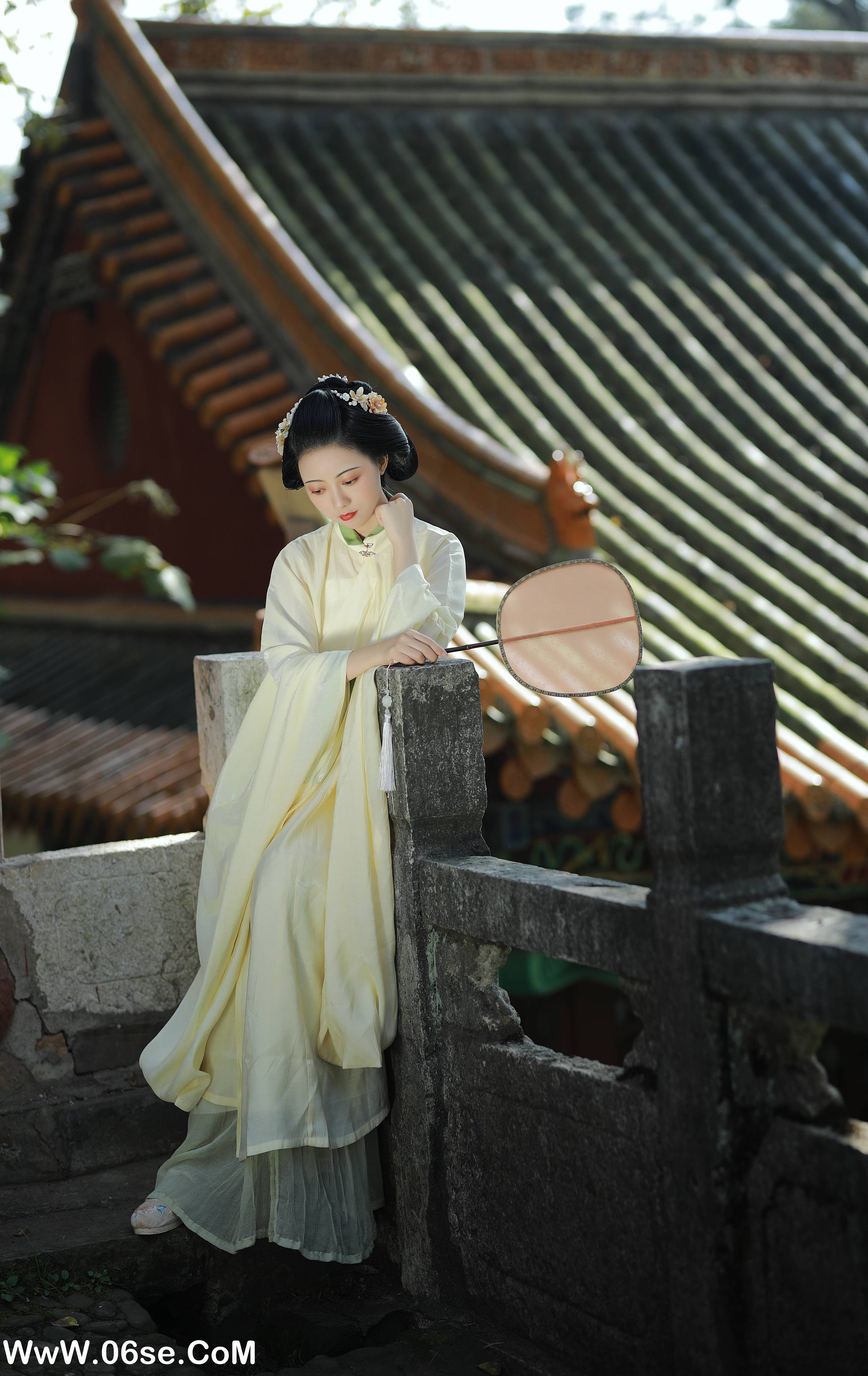 图片[12]-[YITUYU艺图语]2022.11.30 淡淡春山 YunFleur[39+1P／747MB]-六色网