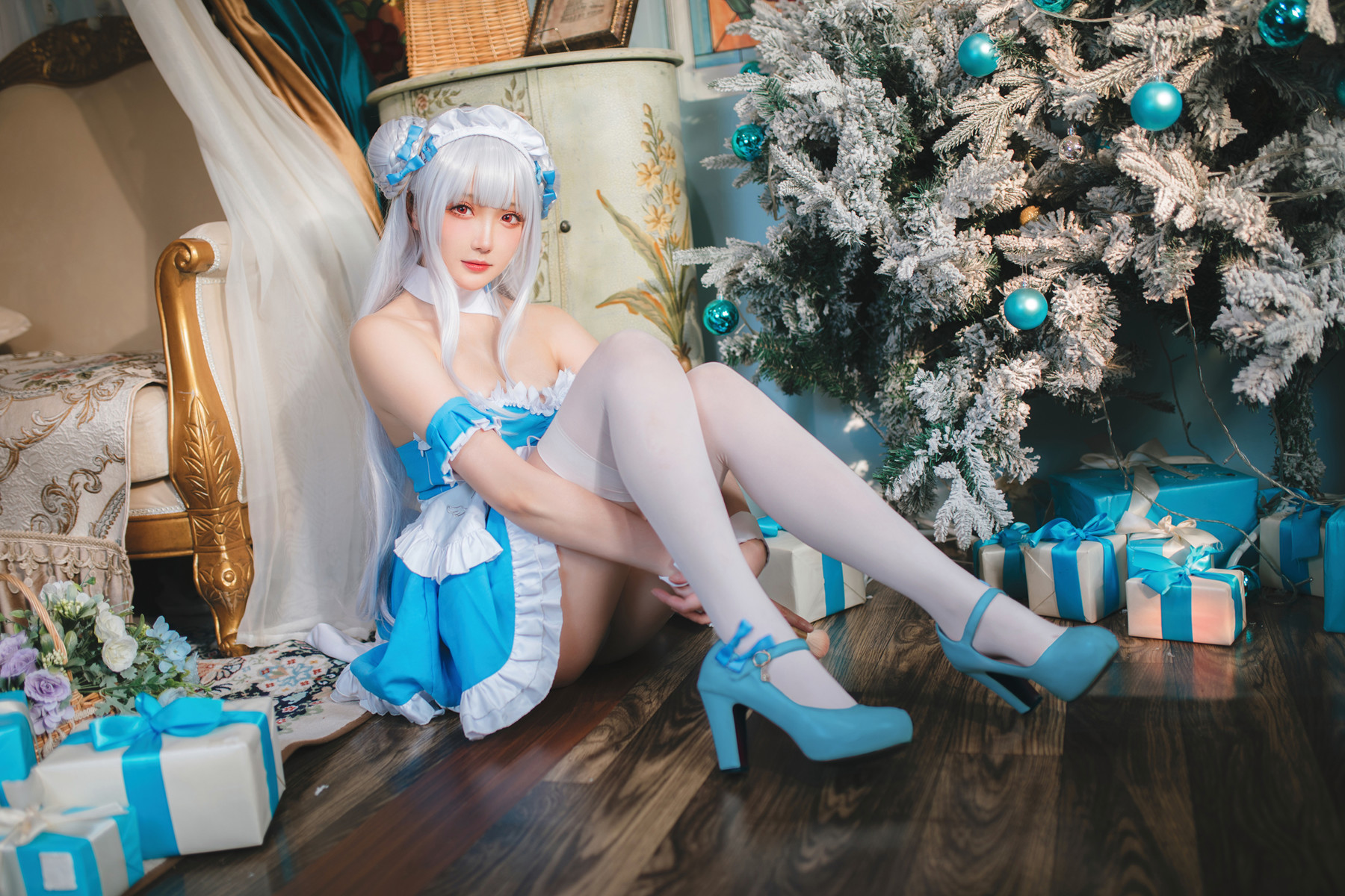 Cosplay 瓜希酱 碧蓝航线 小天鹅女仆 9