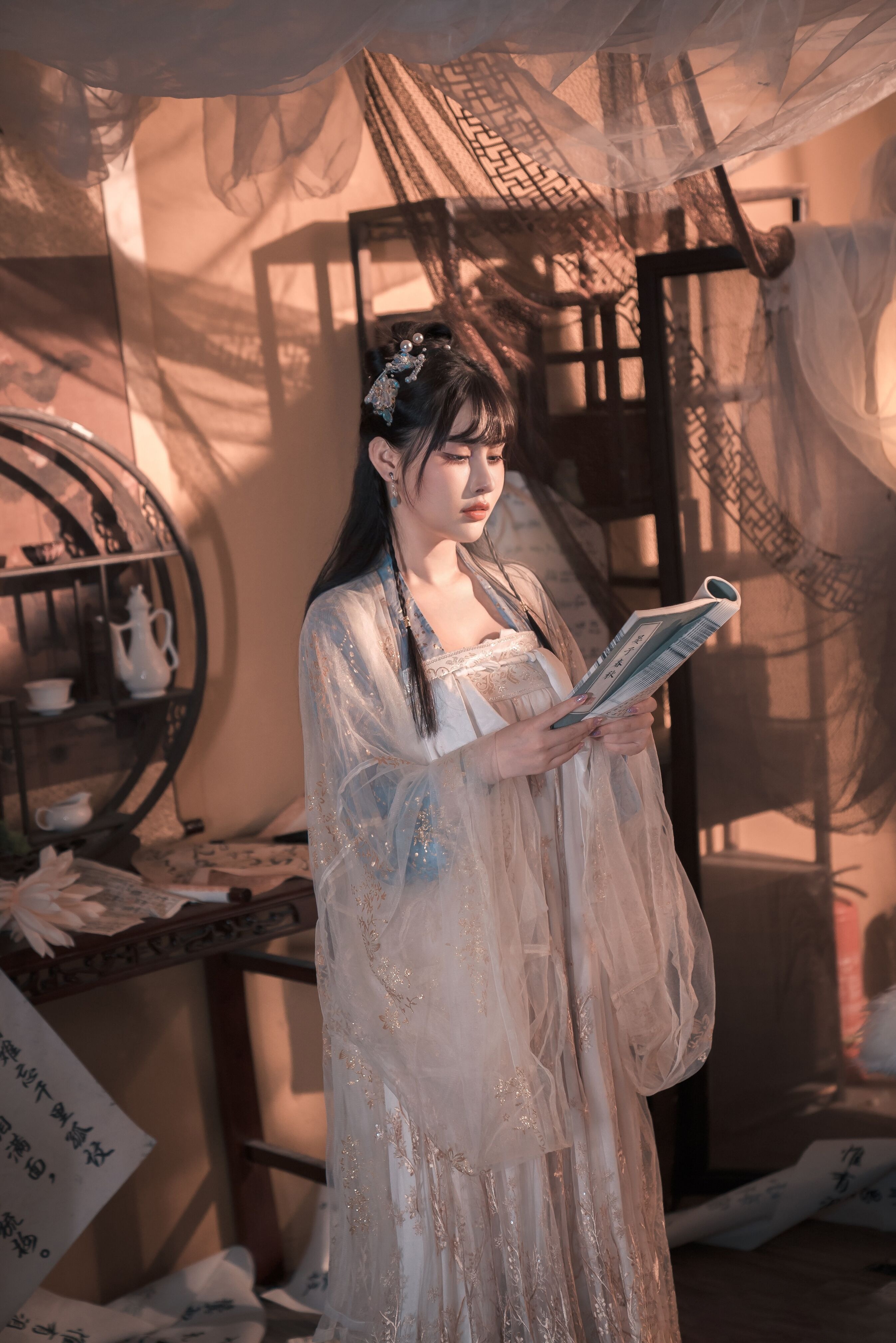 恋恋艾妮 汉服 [28P-96MB] 8