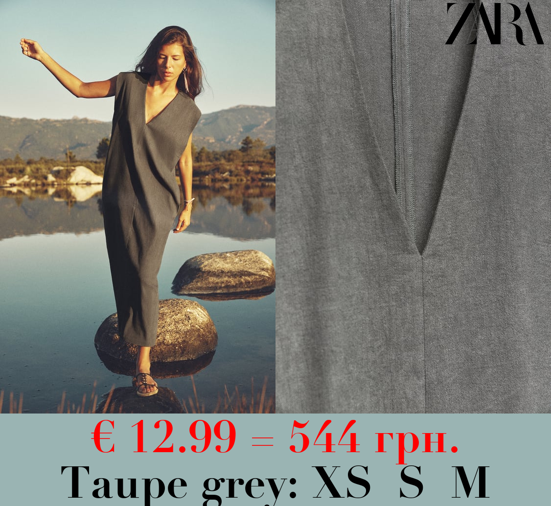 DRESS WITH SHOULDER PADS