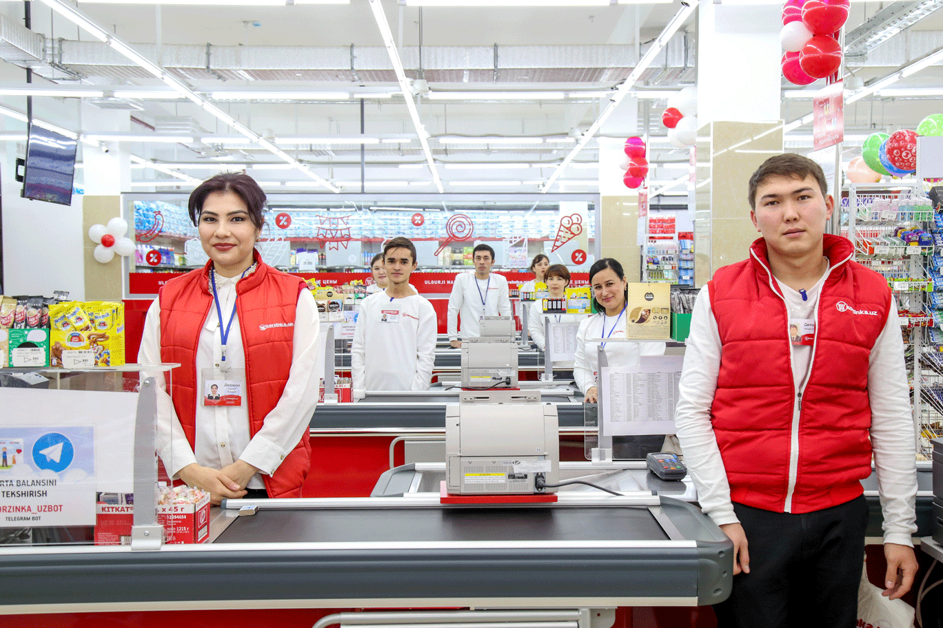 Корзинка ташкент каталог. Korzinka Ташкент. Korzinka супермаркет. Продуктовый магазин корзинка уз. Магазин корзинка Ташкент.