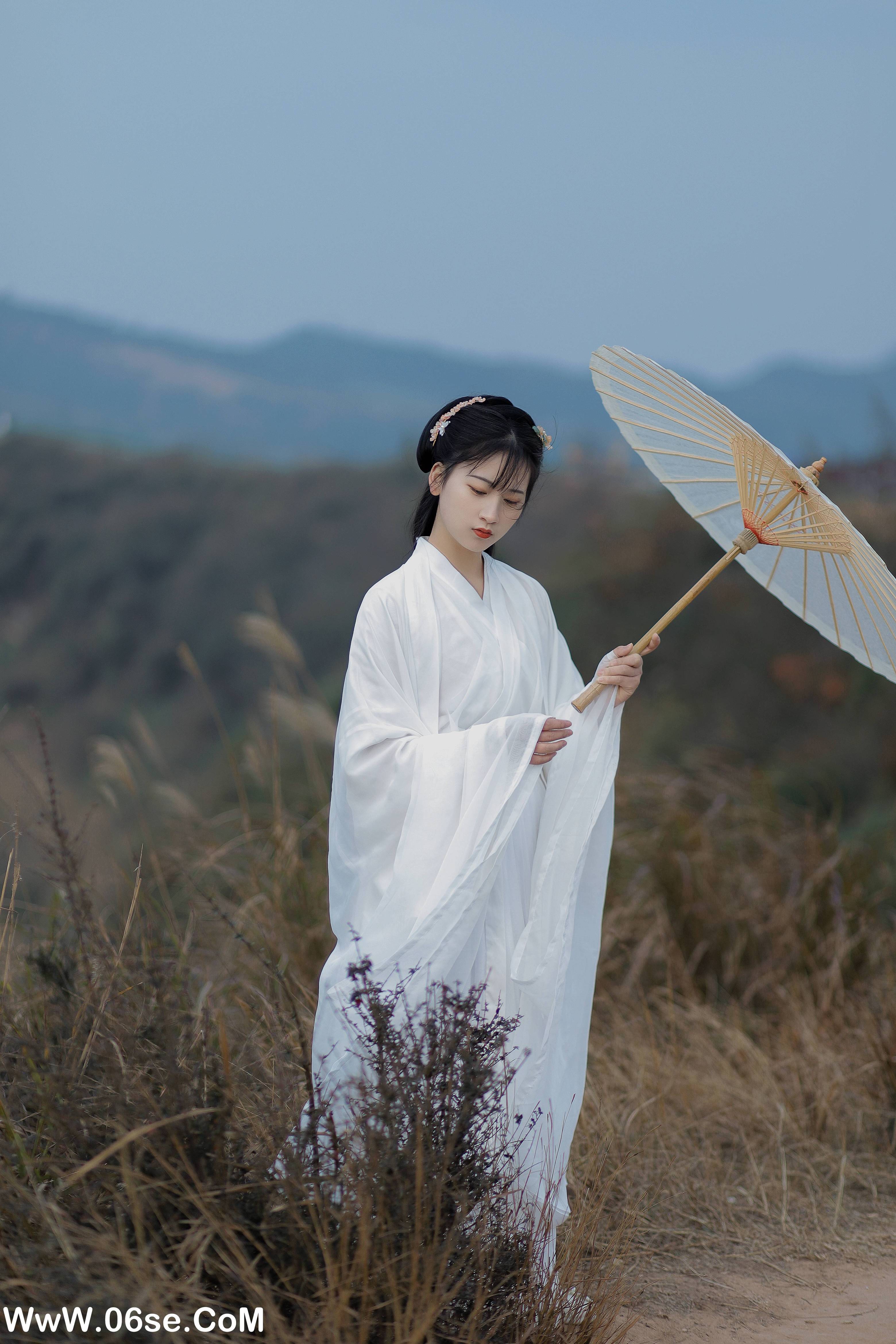 图片[10]-[YITUYU艺图语]2022.05.20 山河故人 半夏夏夏[30P-274.93 MB]-六色网
