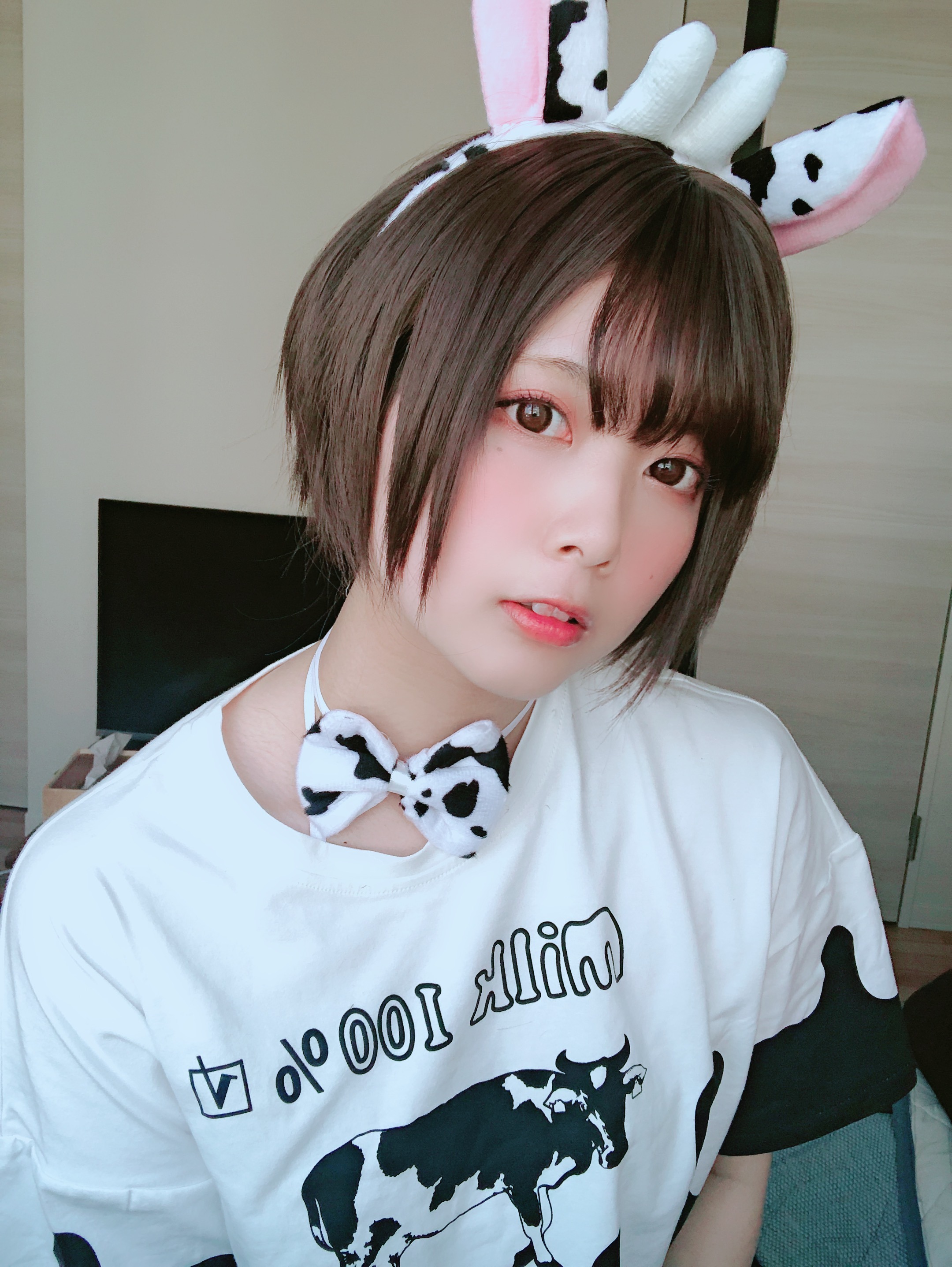 Tomiko (とみこ) - [Fantia] 下乳でとる牛🐄 [43P1V-104MB] 43