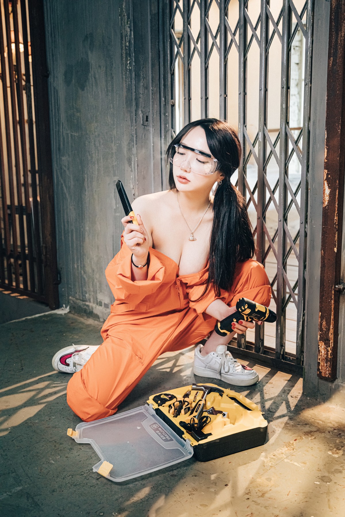 Son Yeeun 손예은, [Loozy] Where Are My Tools (Full ver.) Set.01 19