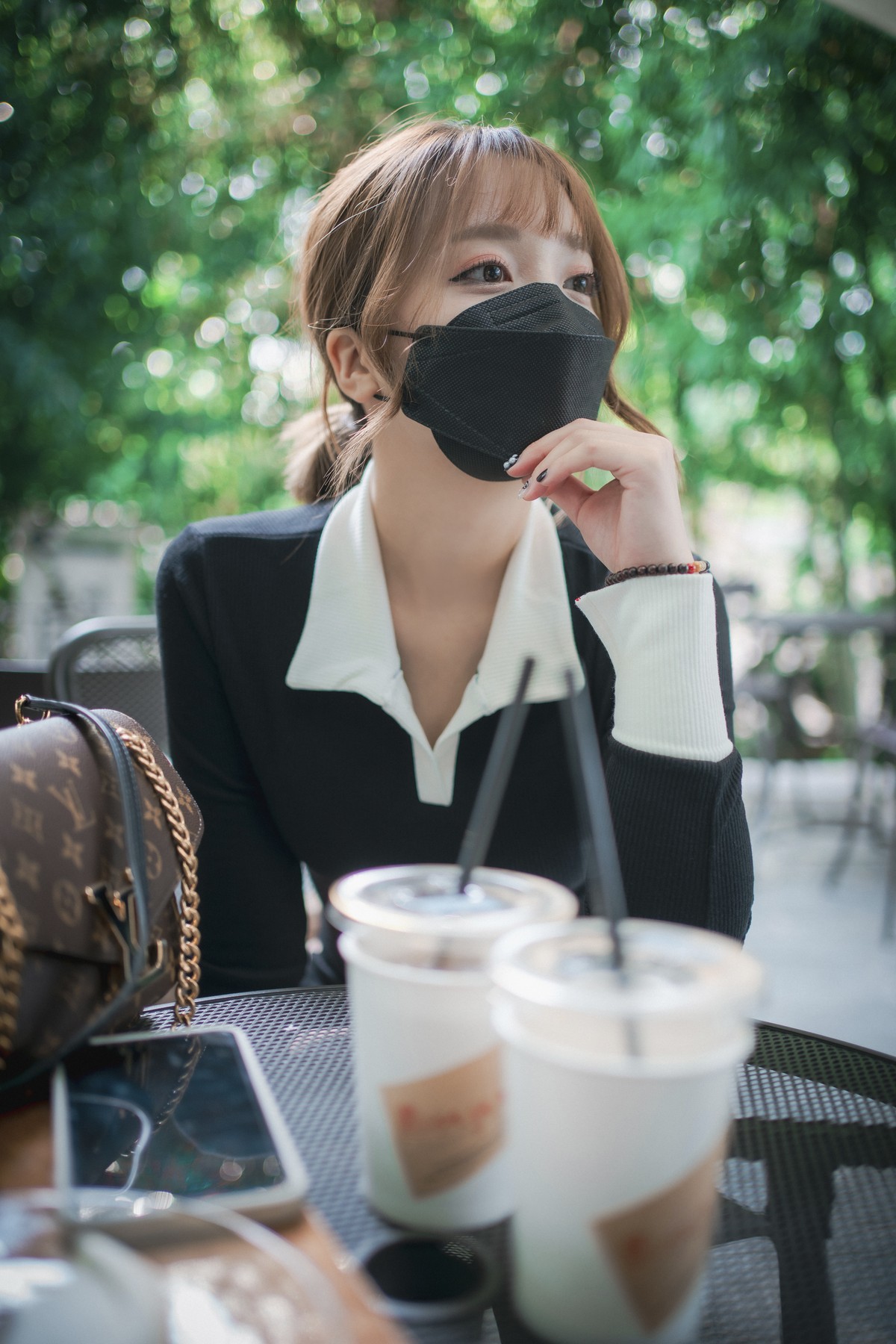 Son Yeeun 손예은, [LOOZY] A Snap of Intimacy Set.02 17