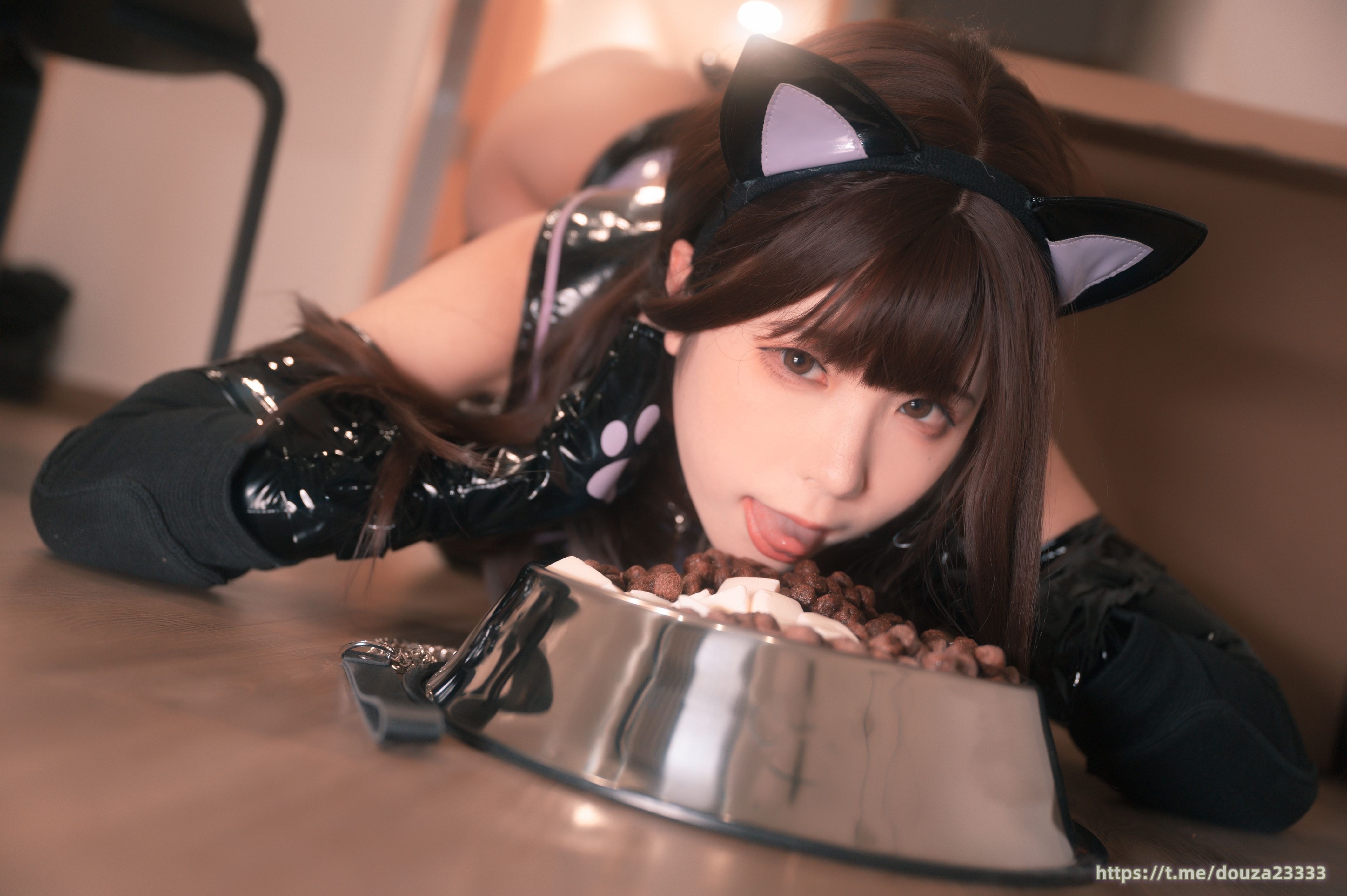 Quan冉有点饿 束缚猫猫 36