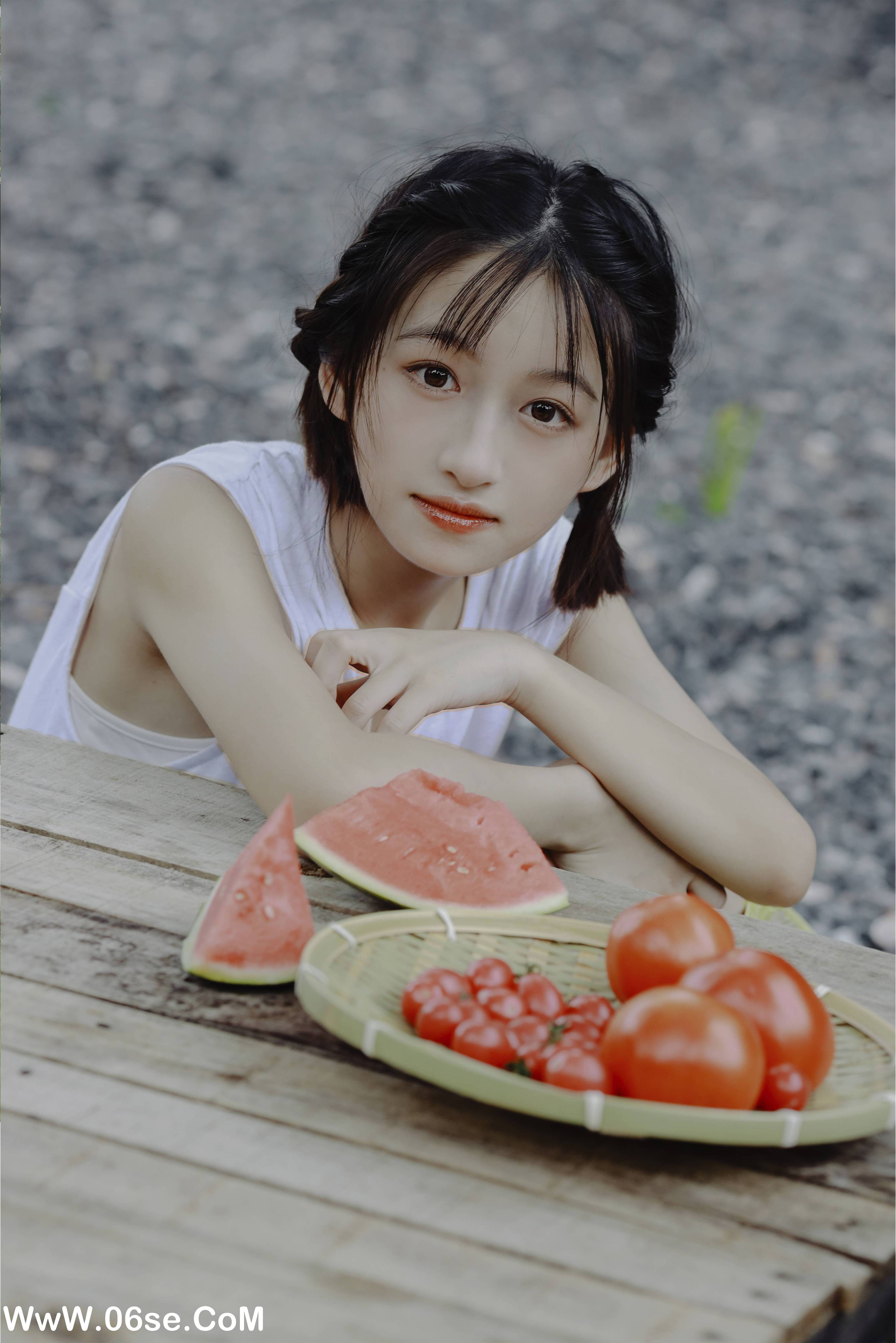 图片[4]-[YITUYU艺图语]2022.08.26 田园女孩 钰儿[25+1P／291MB]-六色网