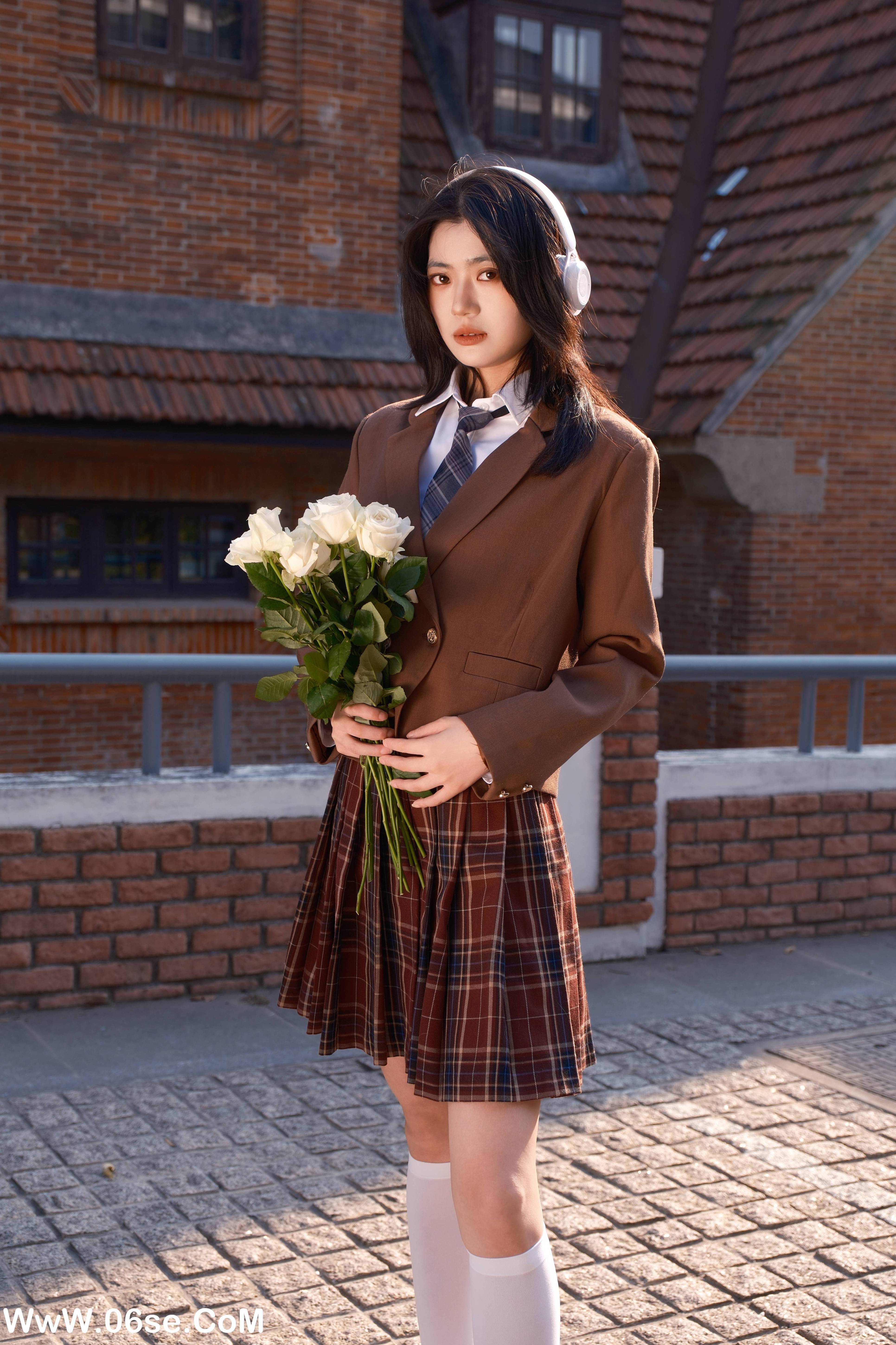 图片[8]-[YITUYU艺图语]2022.10.31 秋日计划 Elikaka[24+1P／393MB]-六色网
