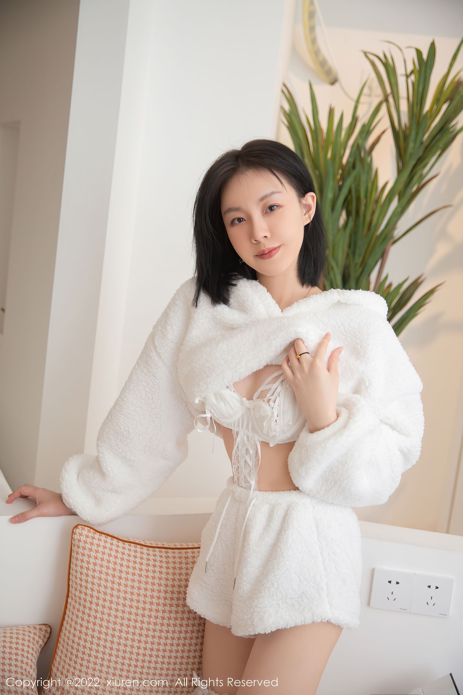 [秀人XiuRen]_No.4569_一颗甜蛋黄a-写真图集共67P 4