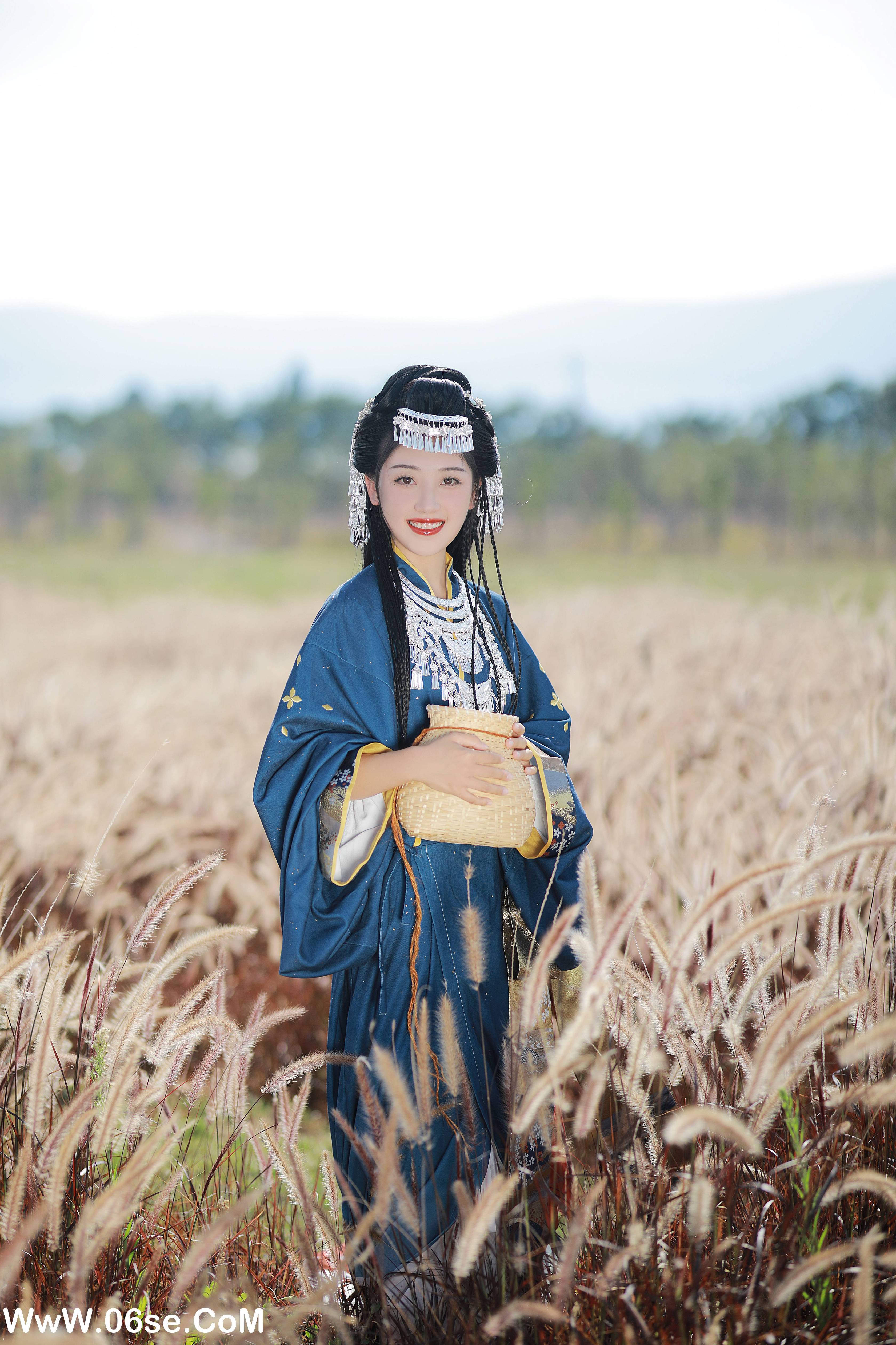 图片[18]-[YITUYU艺图语]2022.09.29 我与春风携过客 Y-JIN[35+1P／661MB]-六色网