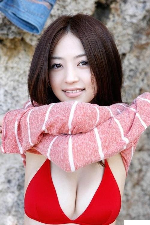[Image: a0fc69a0b7ddf06c526e1.jpg]
