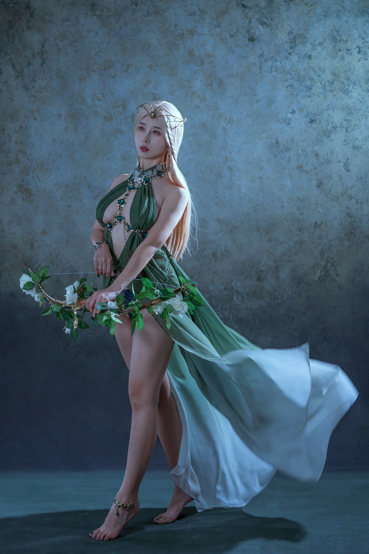 Cosplay 云溪溪 奶桃 Malachite孔雀石 34