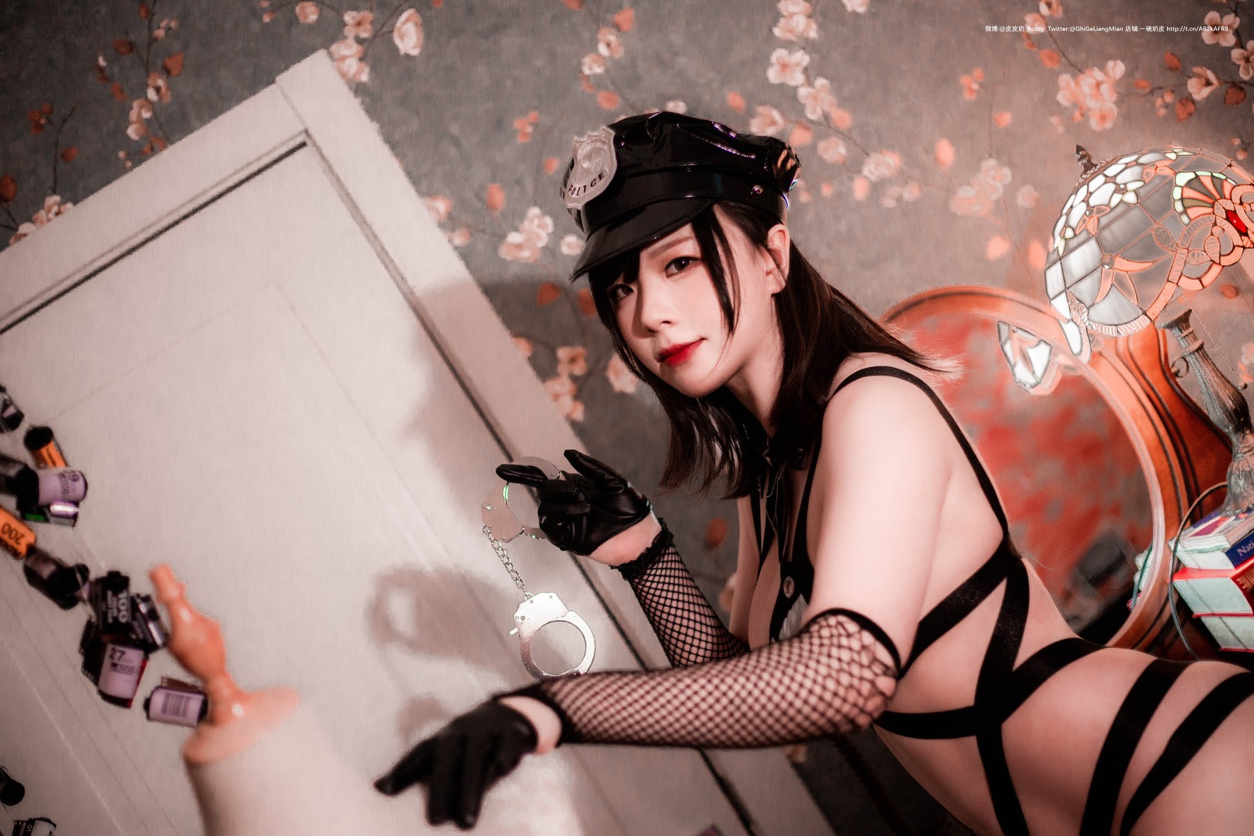 Cosplay 皮皮奶可可爱了啦 银色女警 26