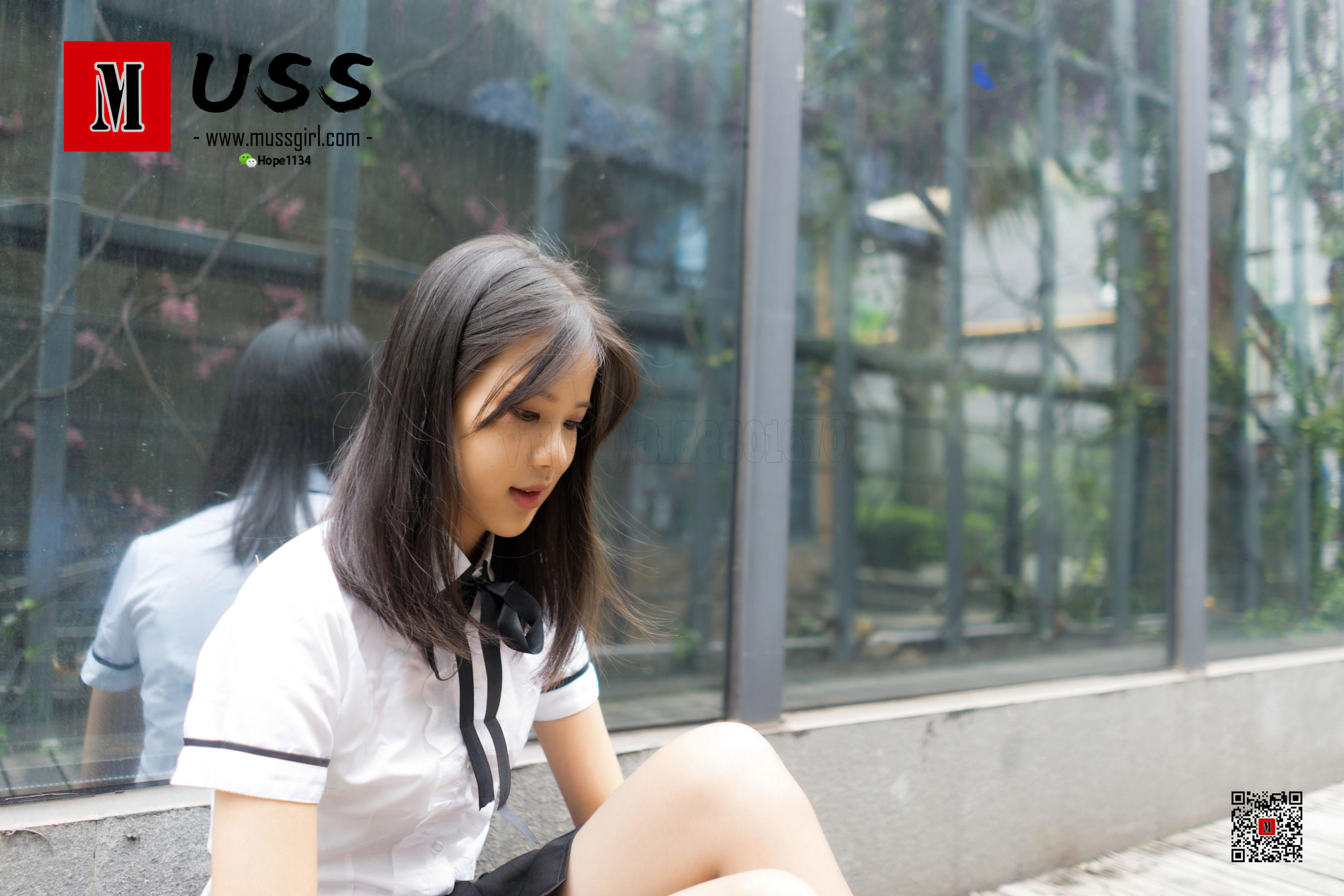 [慕丝女郎MussGirl]_No.191_户外灰丝超短裙-写真图集共117P 9