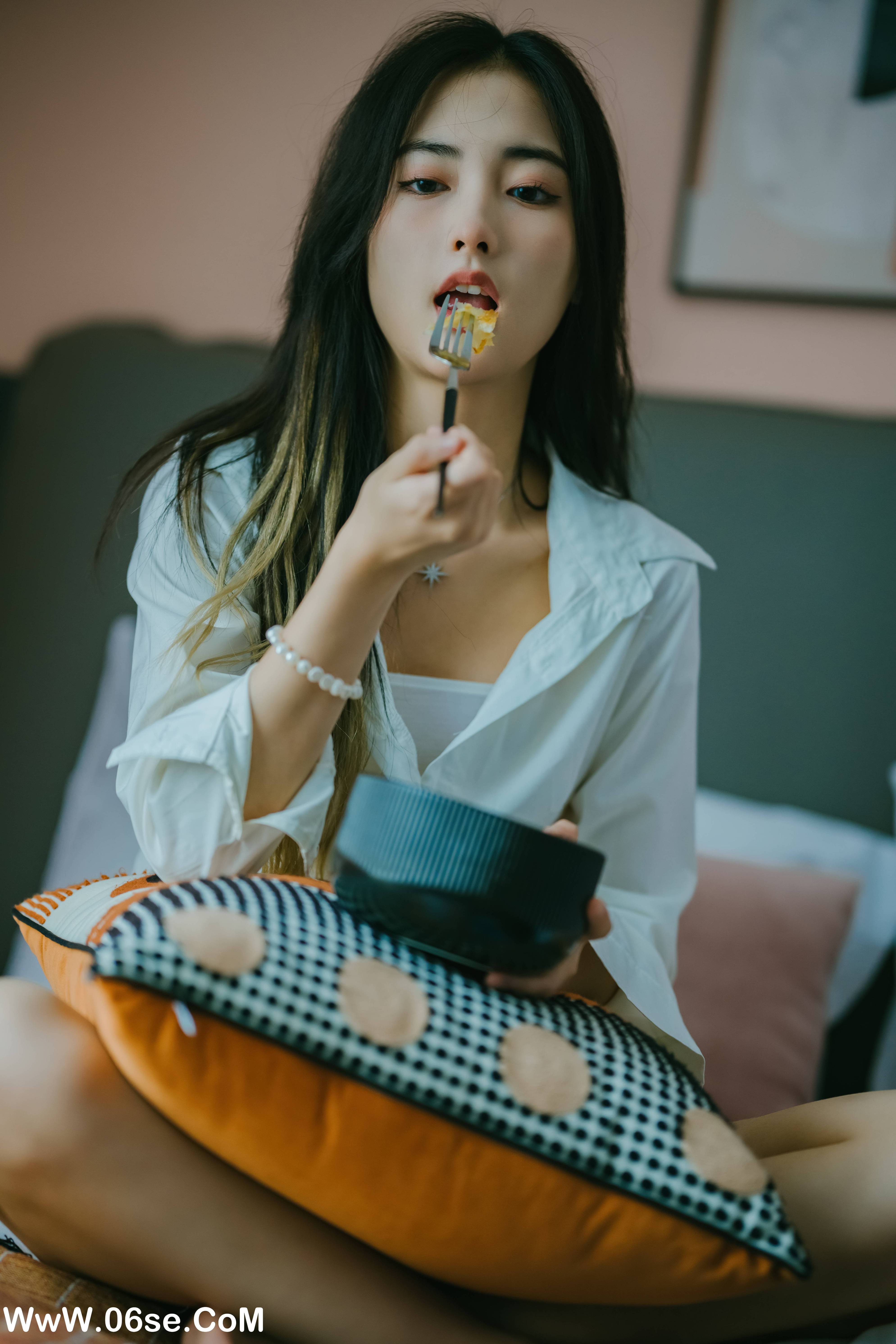 图片[37]-[YITUYU艺图语]2022.02.07 早安少女 嘟嘟[50+1P／375MB]-六色网