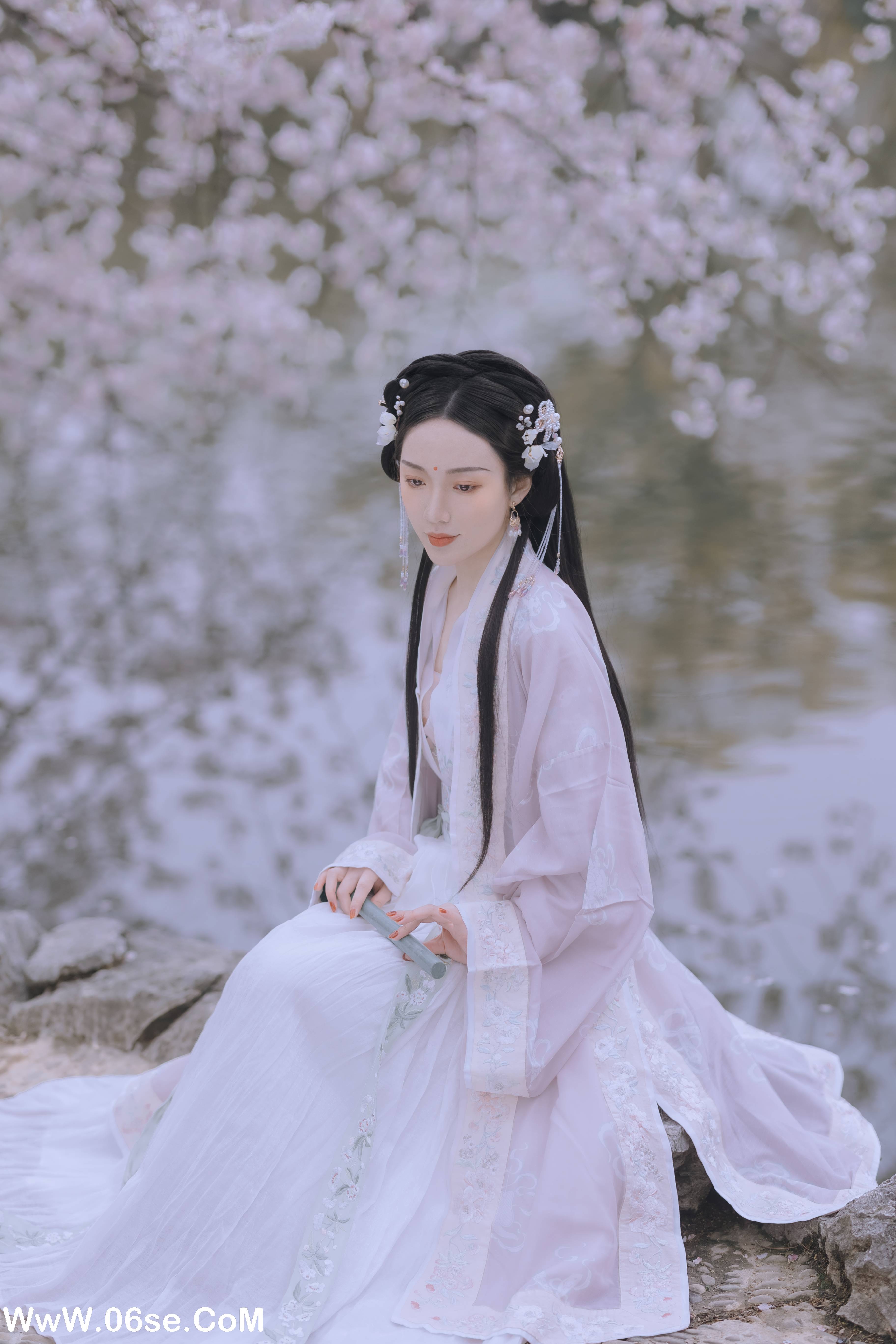 图片[15]-[YITUYU艺图语]2022.01.14 樱花落 Joyceee[25+1P／176MB]-六色网