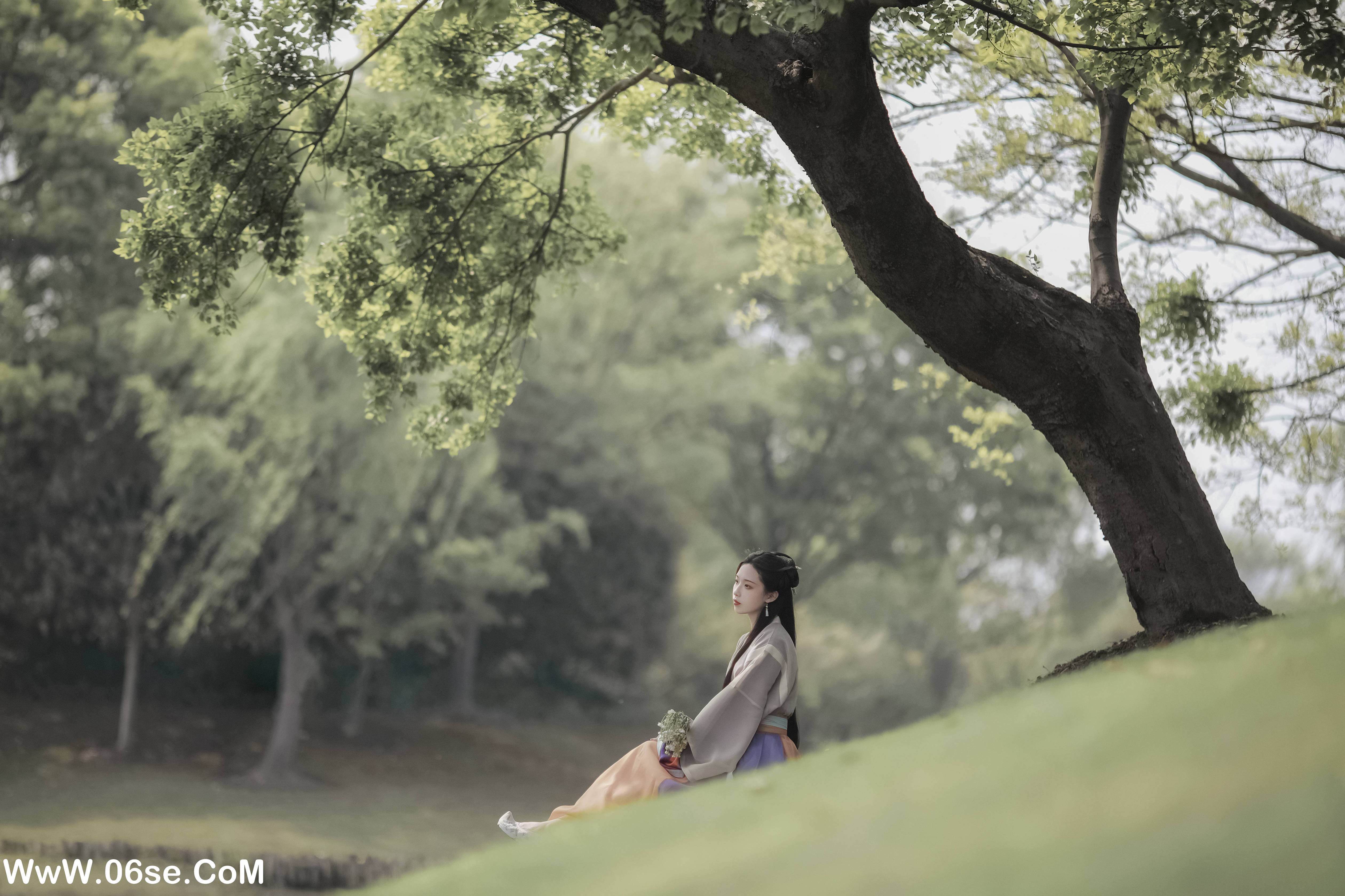 图片[4]-[YITUYU艺图语]2022.05.12 女儿吟 _喵喵家的小鱼干_[22P-393.47 MB]-六色网