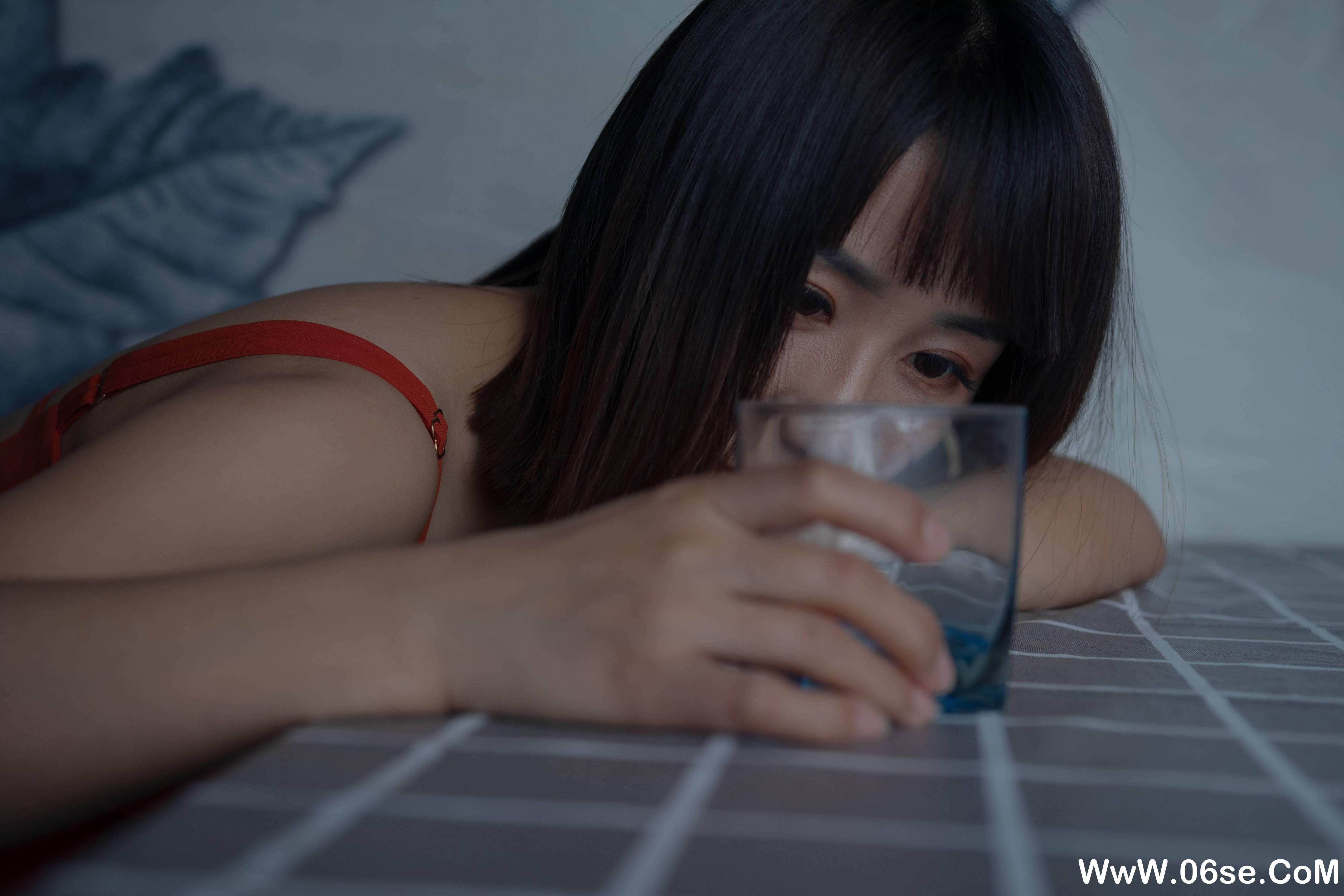 图片[9]-[YITUYU艺图语]2021.04.05 孤单边缘 嫣然[26+1P／250MB]-六色网