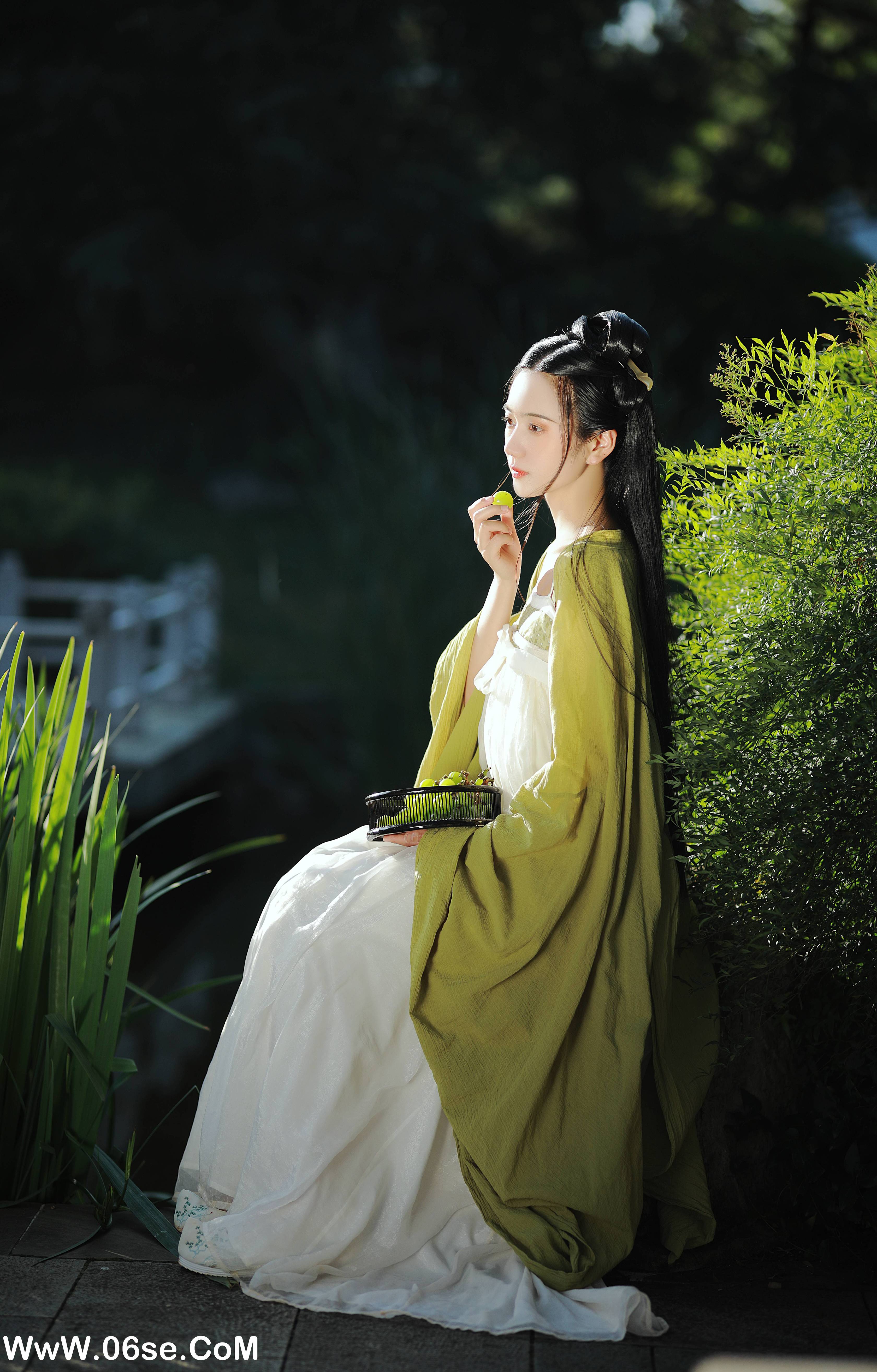 图片[10]-[YITUYU艺图语]2022.10.10 何来人间一惊鸿 瑜瑾[24+1P／495MB]-六色网