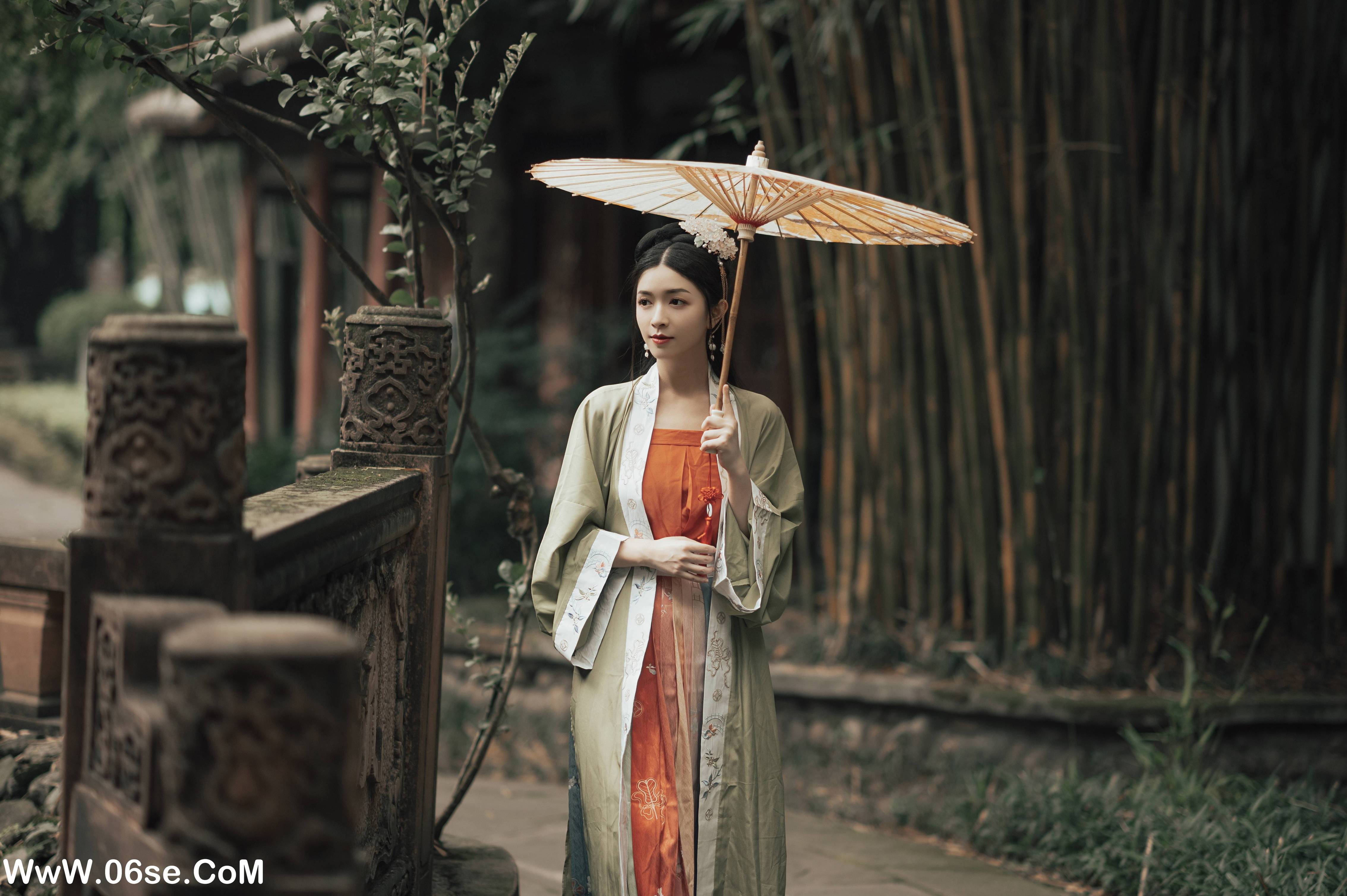 图片[21]-[YITUYU艺图语]2022.07.12 入江南 辛冉[32+1P／356MB]-六色网
